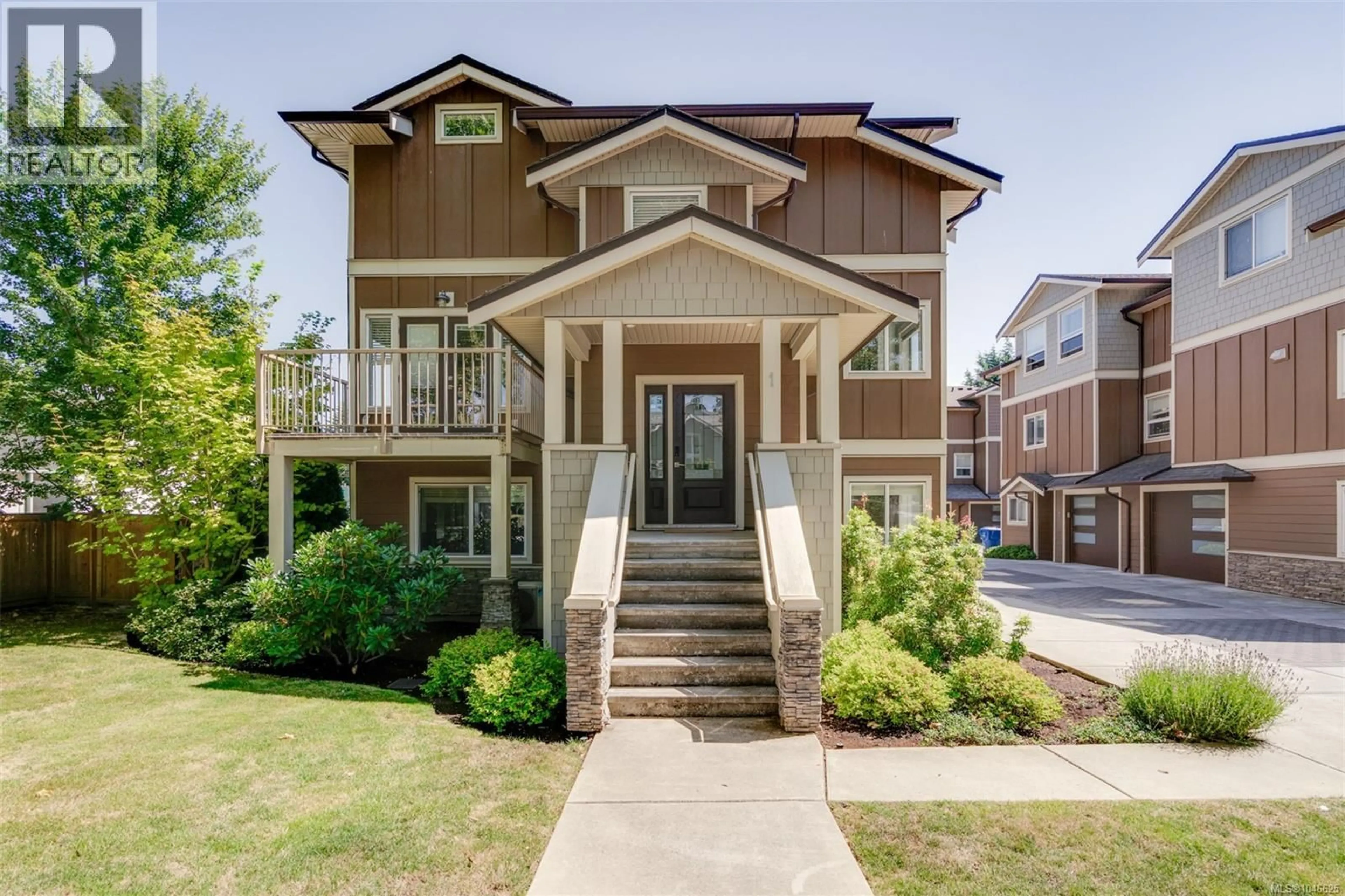 Home with brick exterior material, street for 1 - 2923 SHELBOURNE STREET, Victoria British Columbia V8R4M7