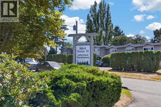 3 - 864 SWAN STREET, Saanich 2