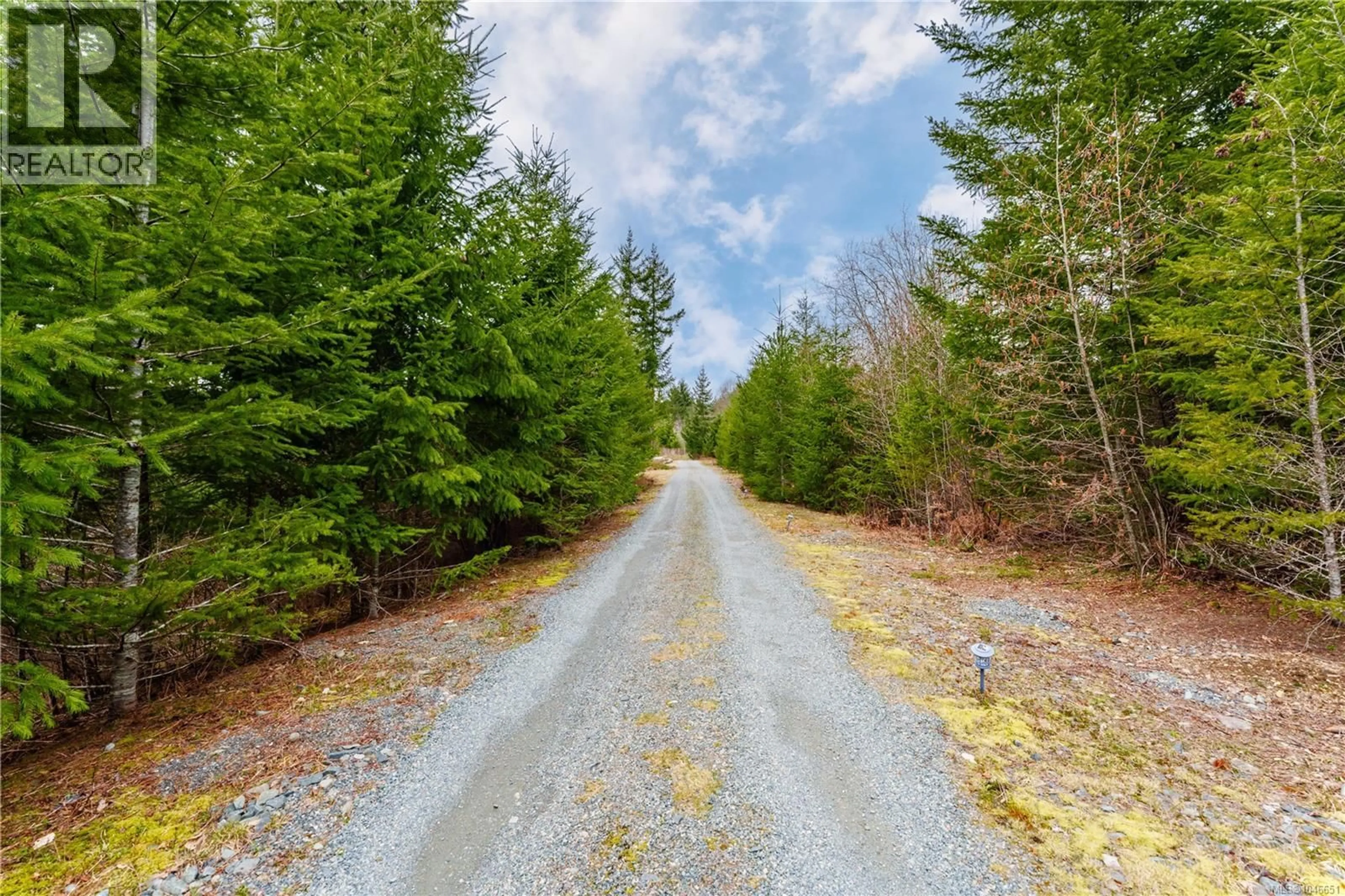 Unknown for 2535 ELK TRAILS WAY, Nanaimo British Columbia V9X0A3