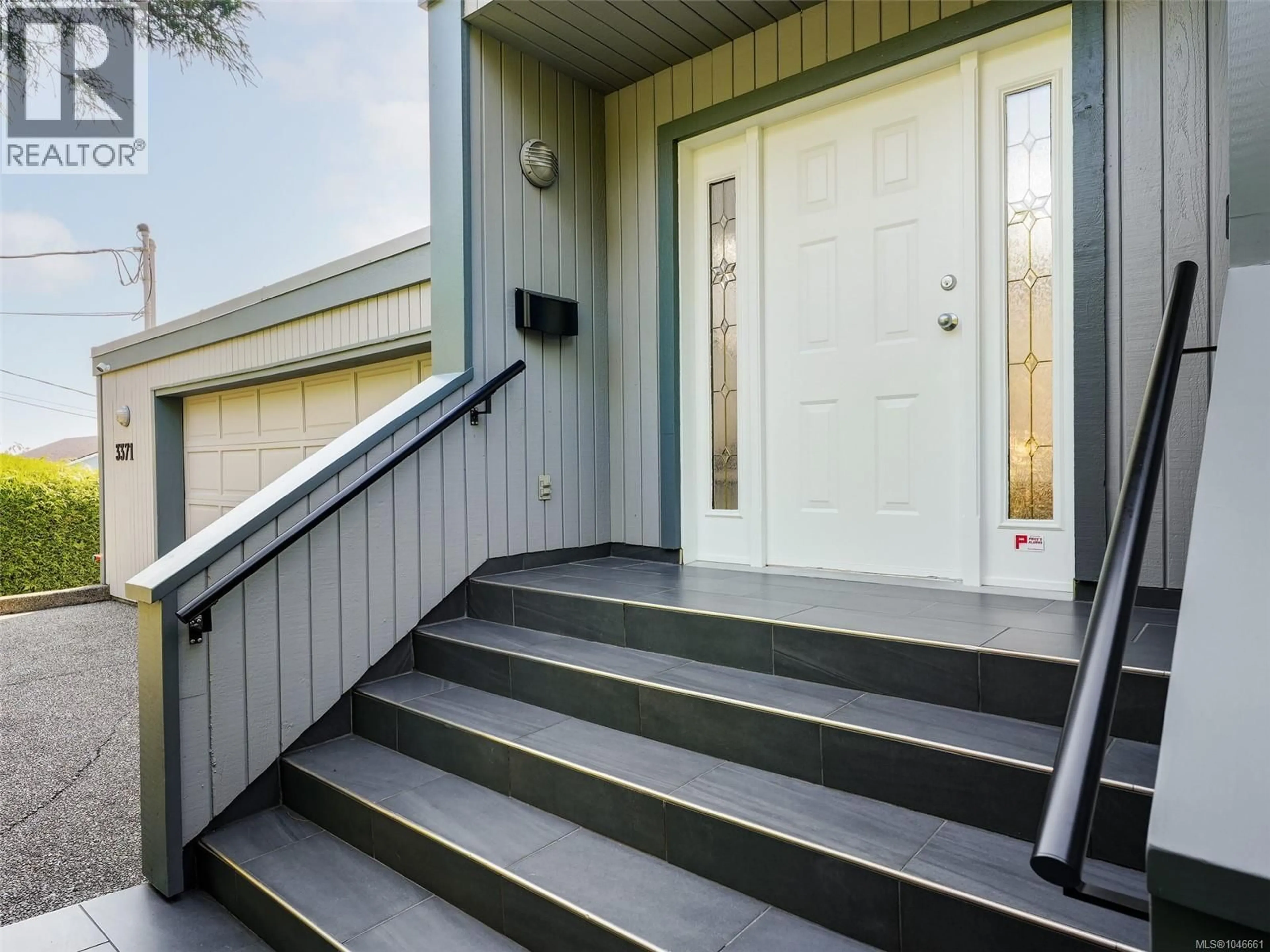 Home with vinyl exterior material, street for 3371 ANCHORAGE AVENUE, Colwood British Columbia V9C1X4