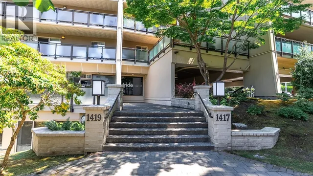 207 - 1419 STADACONA AVENUE, Victoria 5