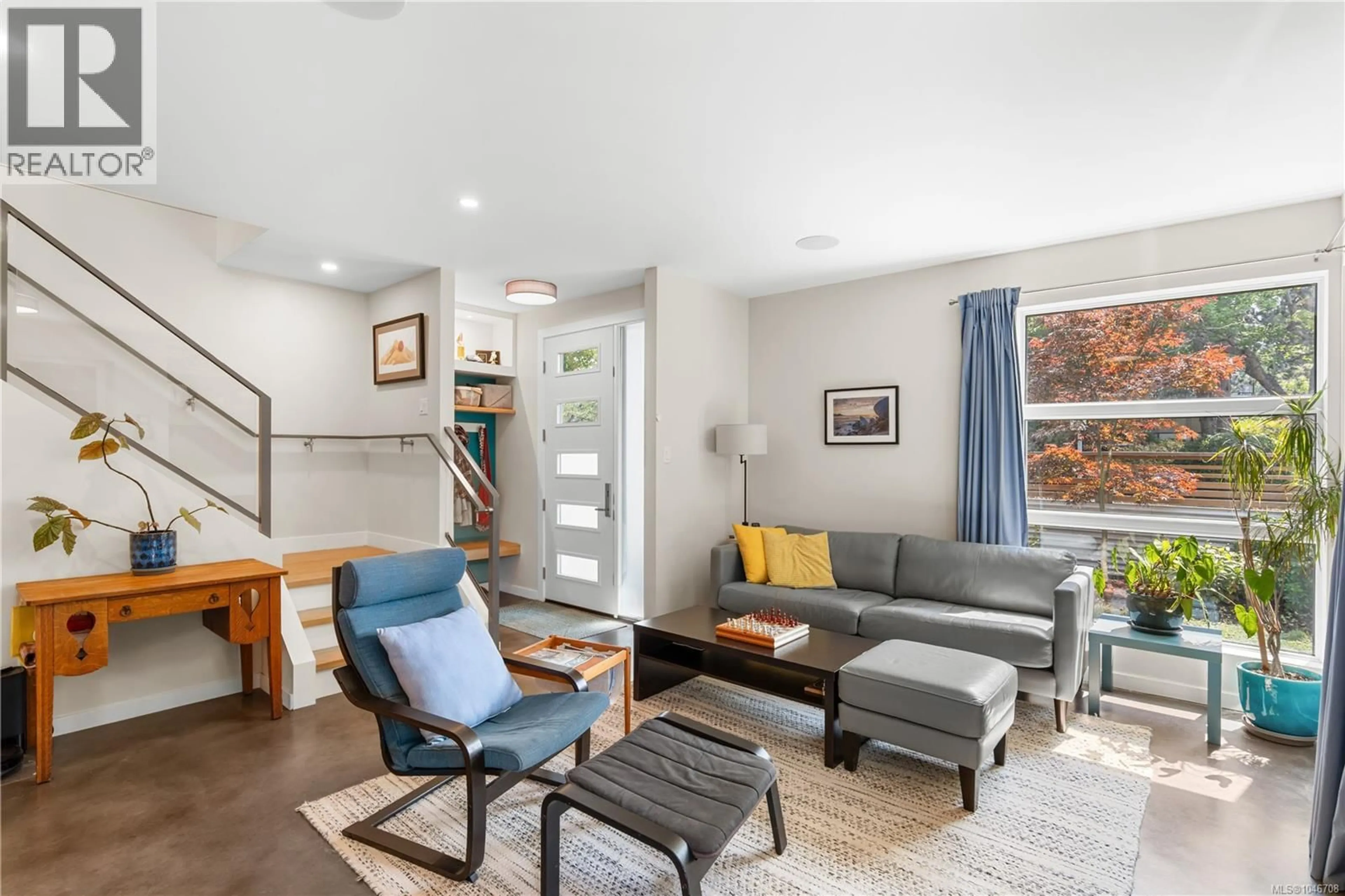 Living room with furniture, unknown for 1704 CORONATION AVENUE, Victoria British Columbia V8R1X2