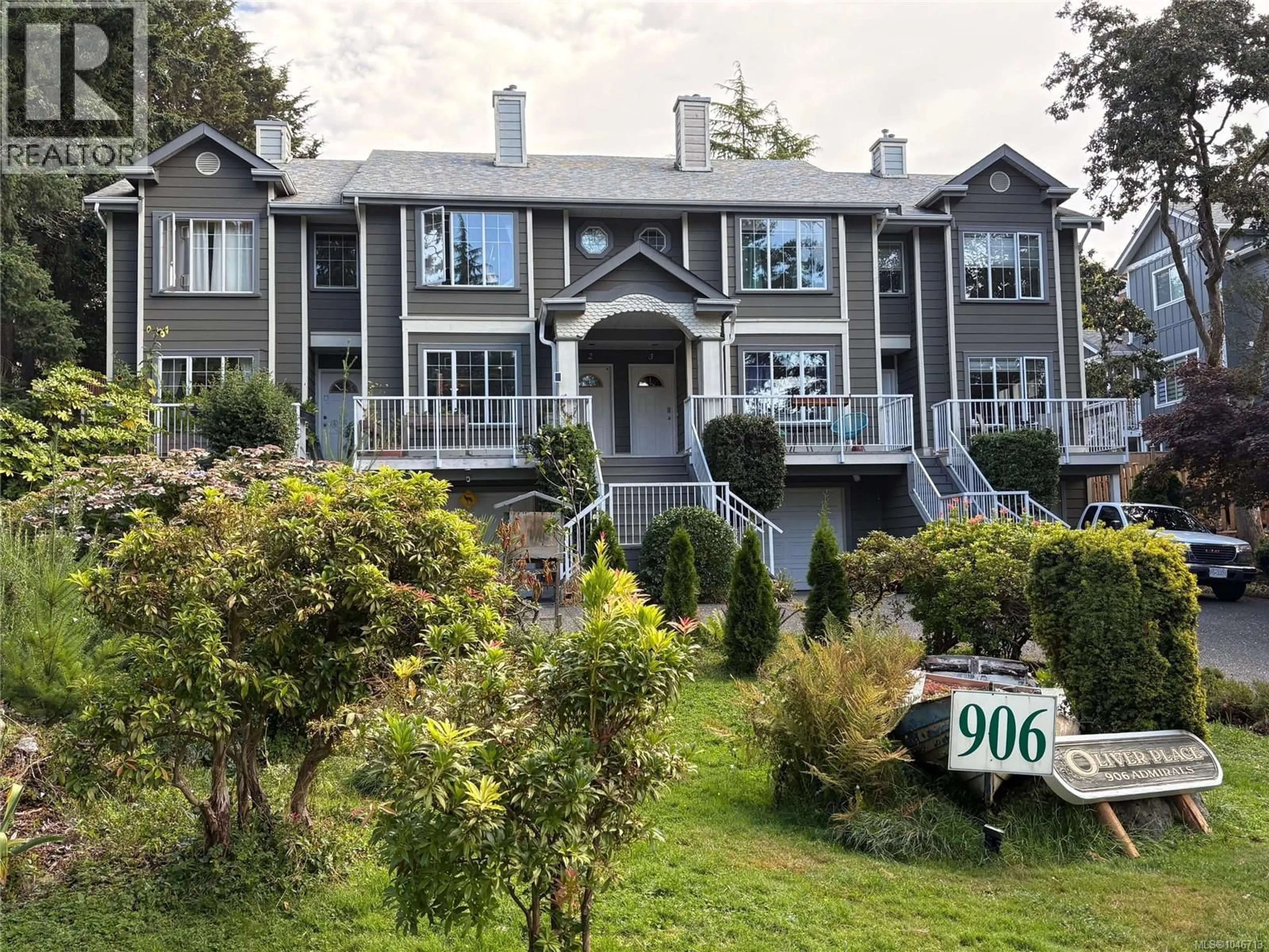 Unknown for 2 - 906 ADMIRALS ROAD, Esquimalt British Columbia V9A2P4