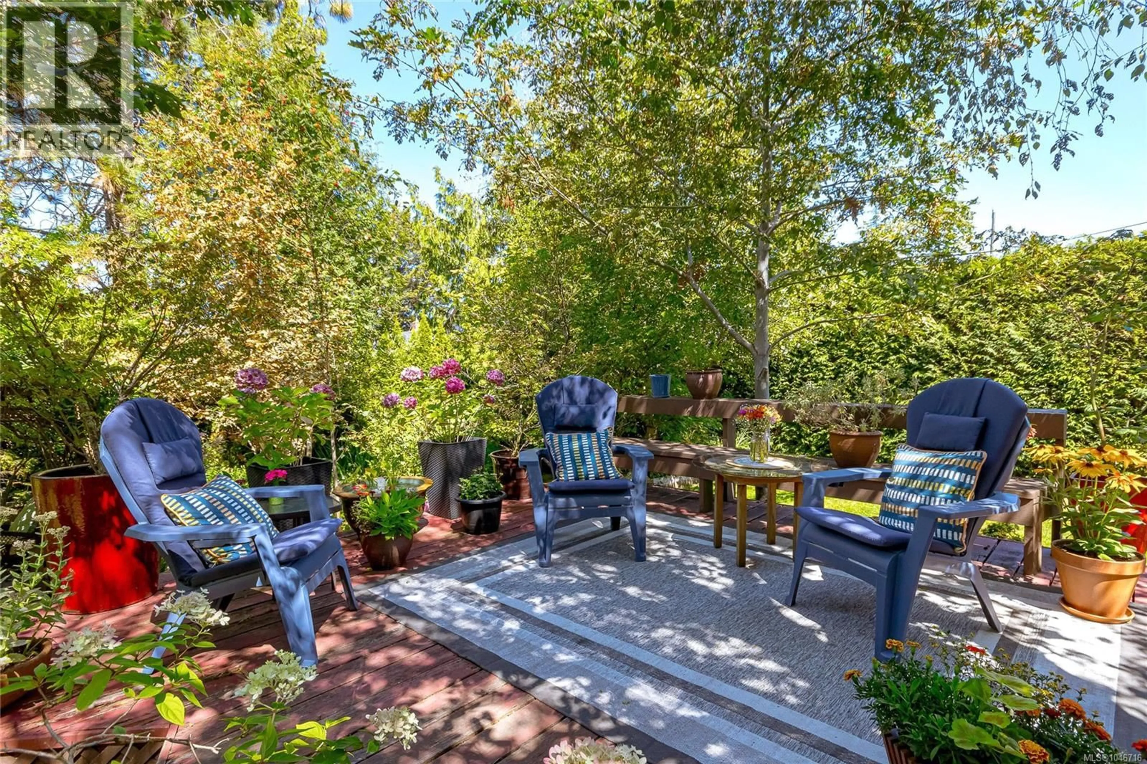 Patio, unknown for 1234 UNION ROAD, Saanich British Columbia V8P2J6