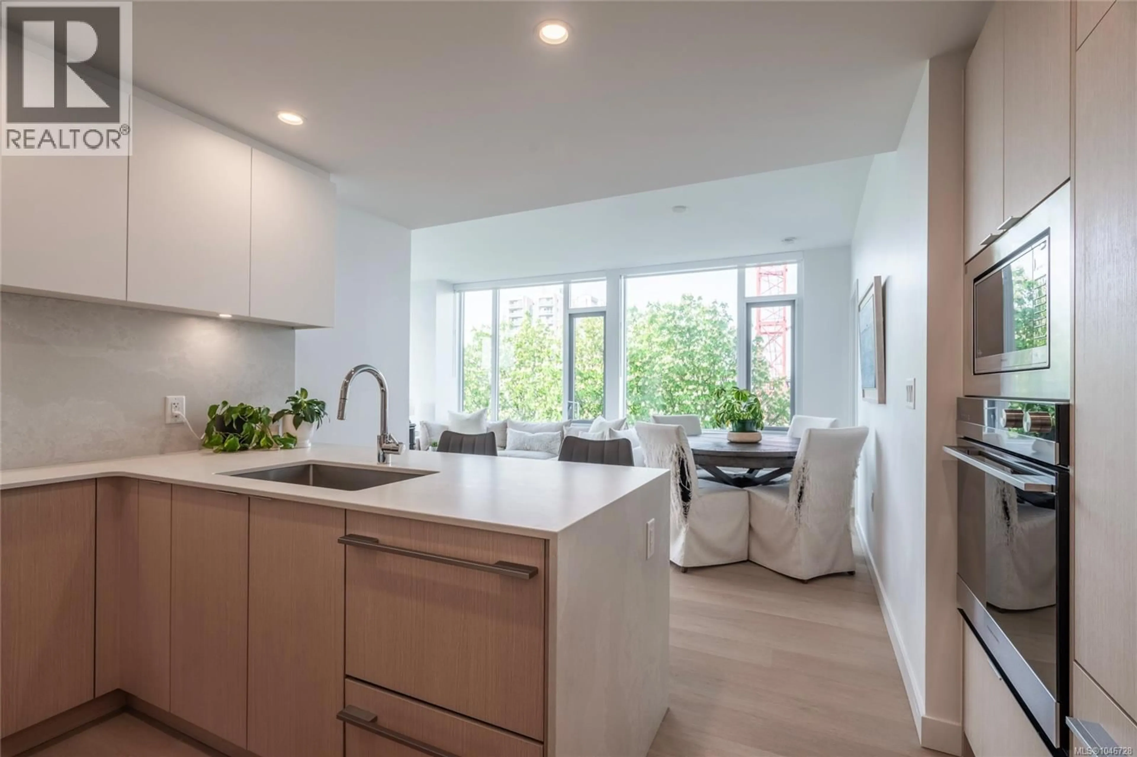 Unknown for 511 - 1100 YATES STREET, Victoria British Columbia V8V0H5
