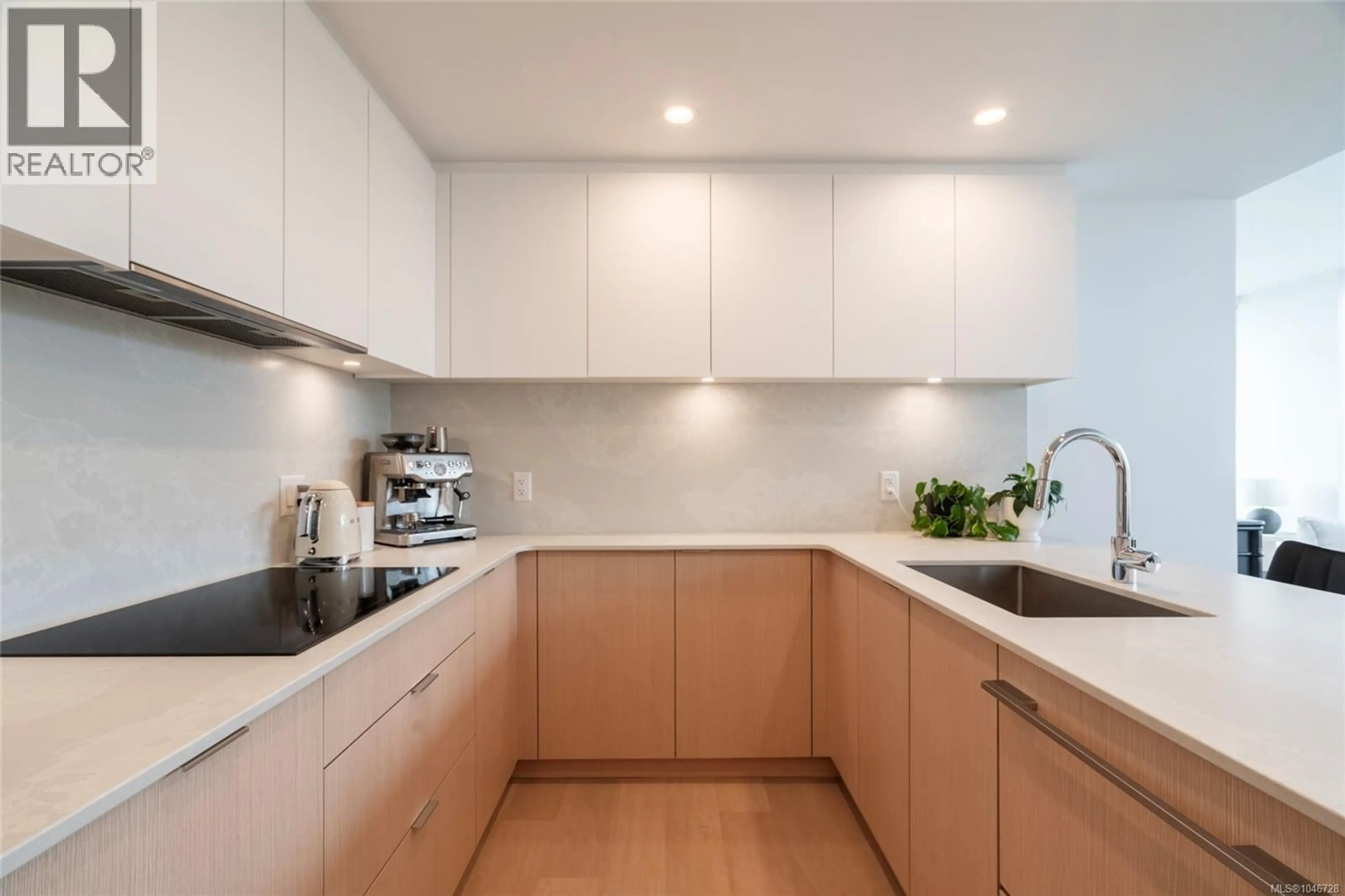 Contemporary kitchen, unknown for 511 - 1100 YATES STREET, Victoria British Columbia V8V0H5