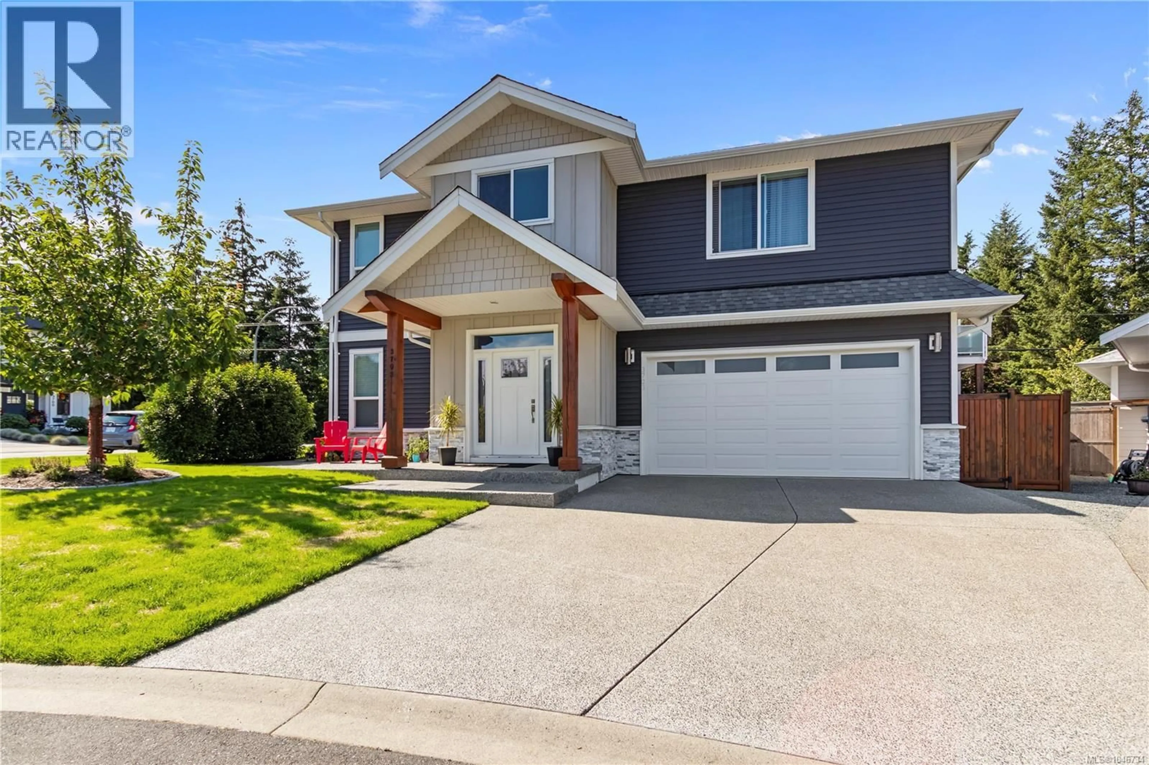 Home with vinyl exterior material, street for 3703 DELIA TERRACE, Nanaimo British Columbia V9T0L1