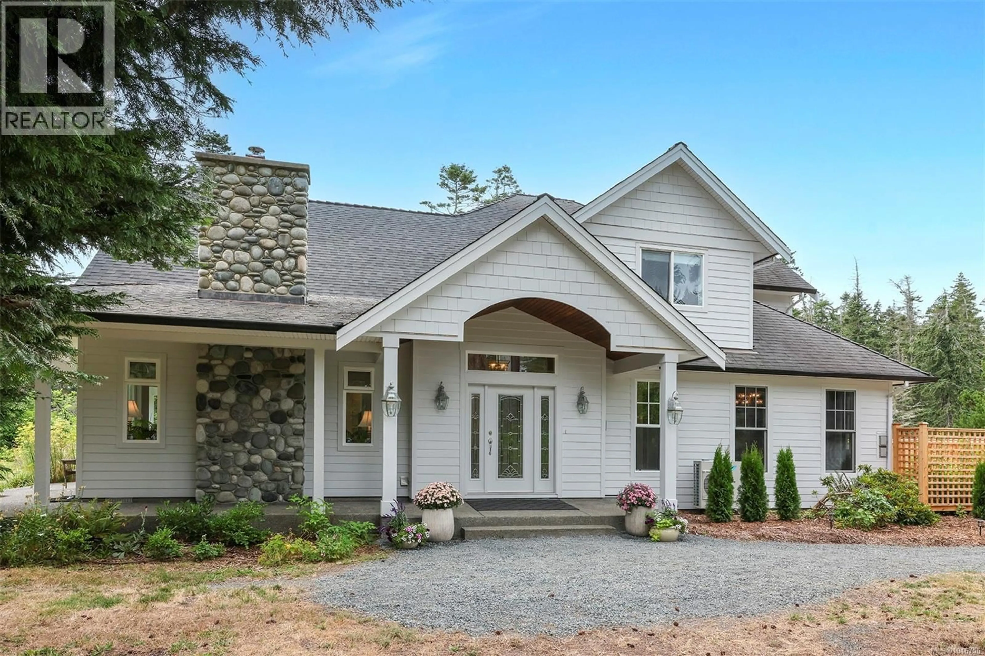 Home with brick exterior material, unknown for 485 SOUTHWIND ROAD, Comox British Columbia V9M3T9