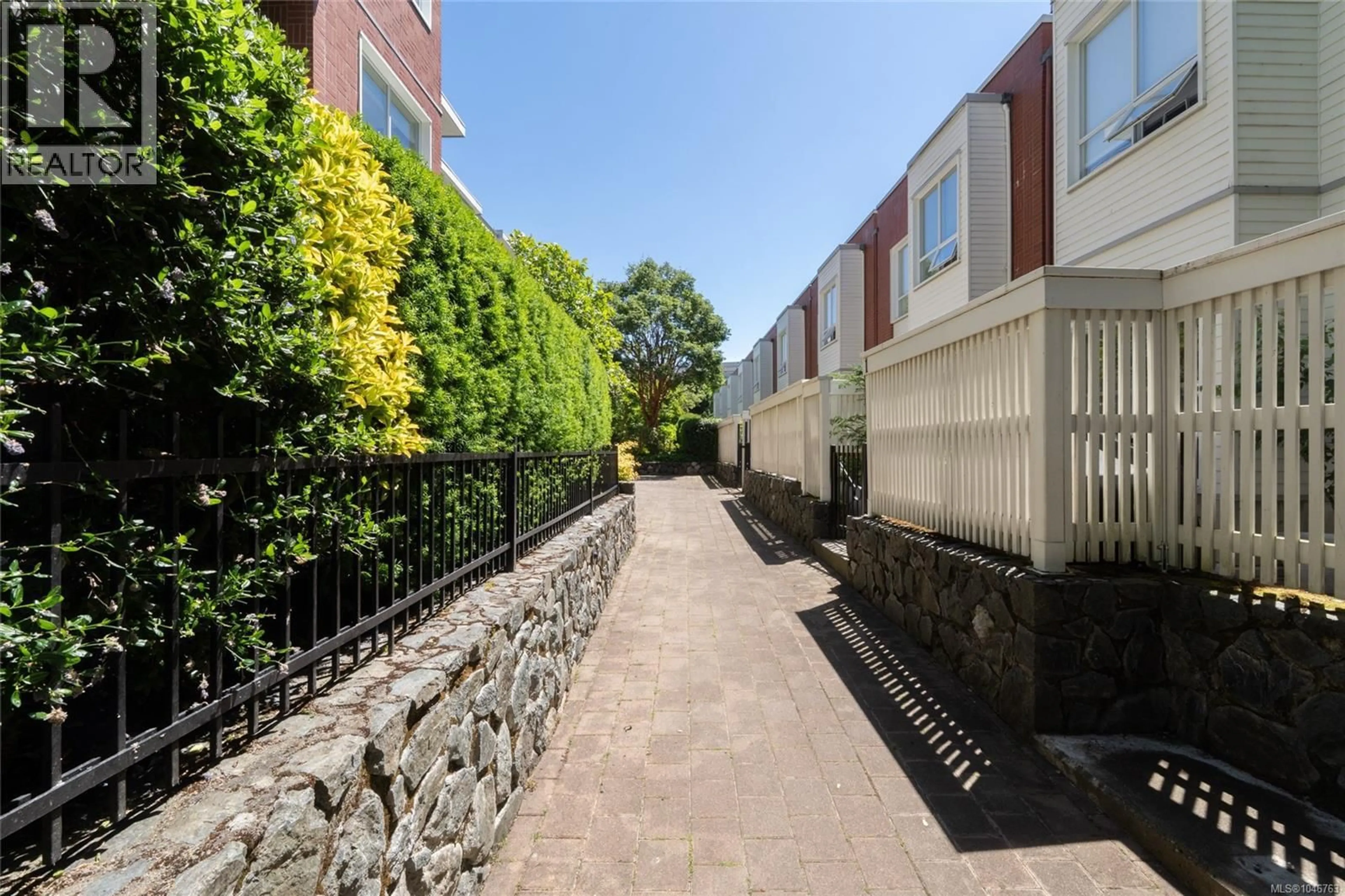 Patio, street for 201 - 380 WATERFRONT CRESCENT, Victoria British Columbia V8T5K3