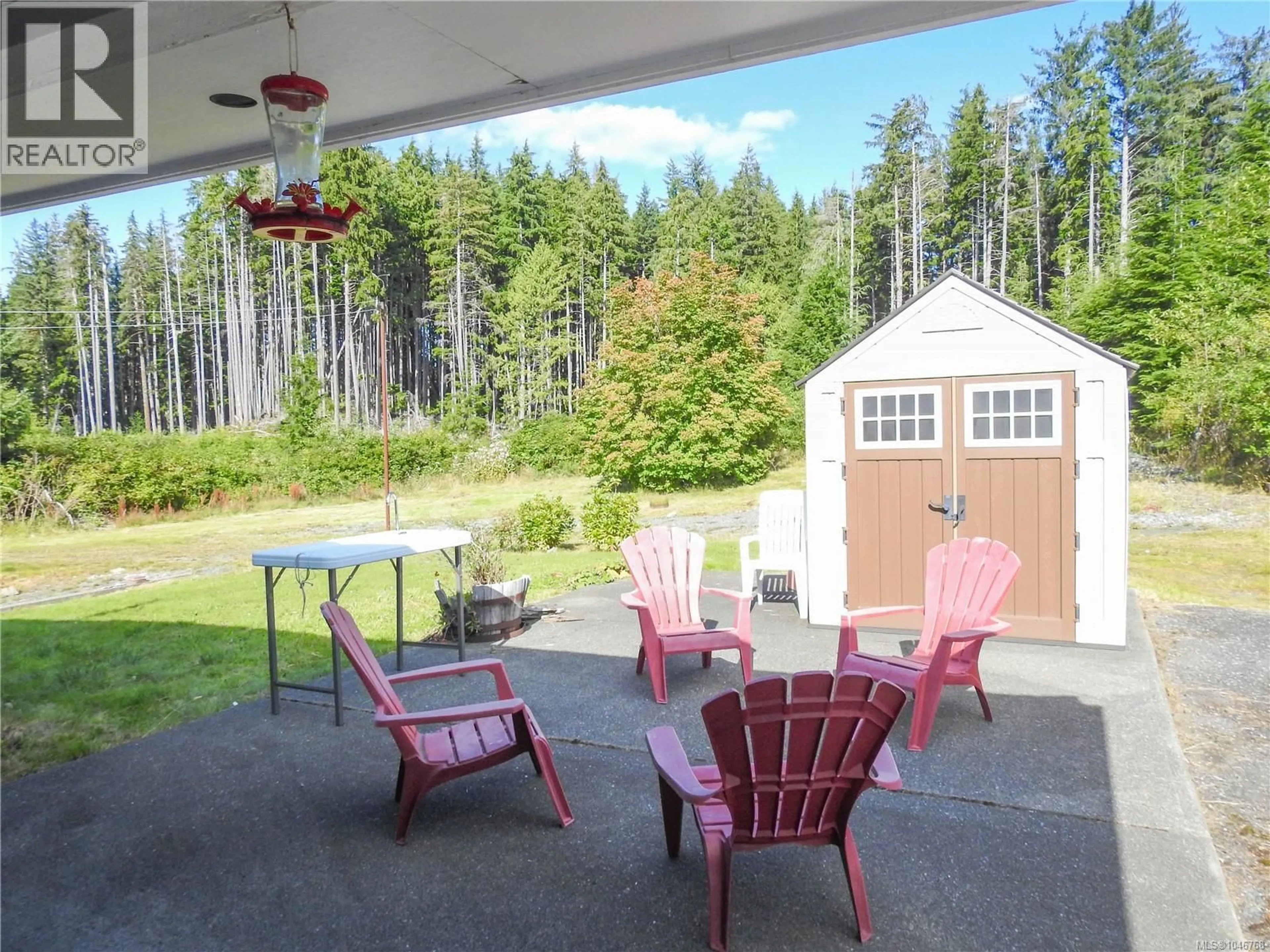 Patio, forest/trees view for 556 COAL HARBOUR ROAD, Coal Harbour British Columbia V0N1K0