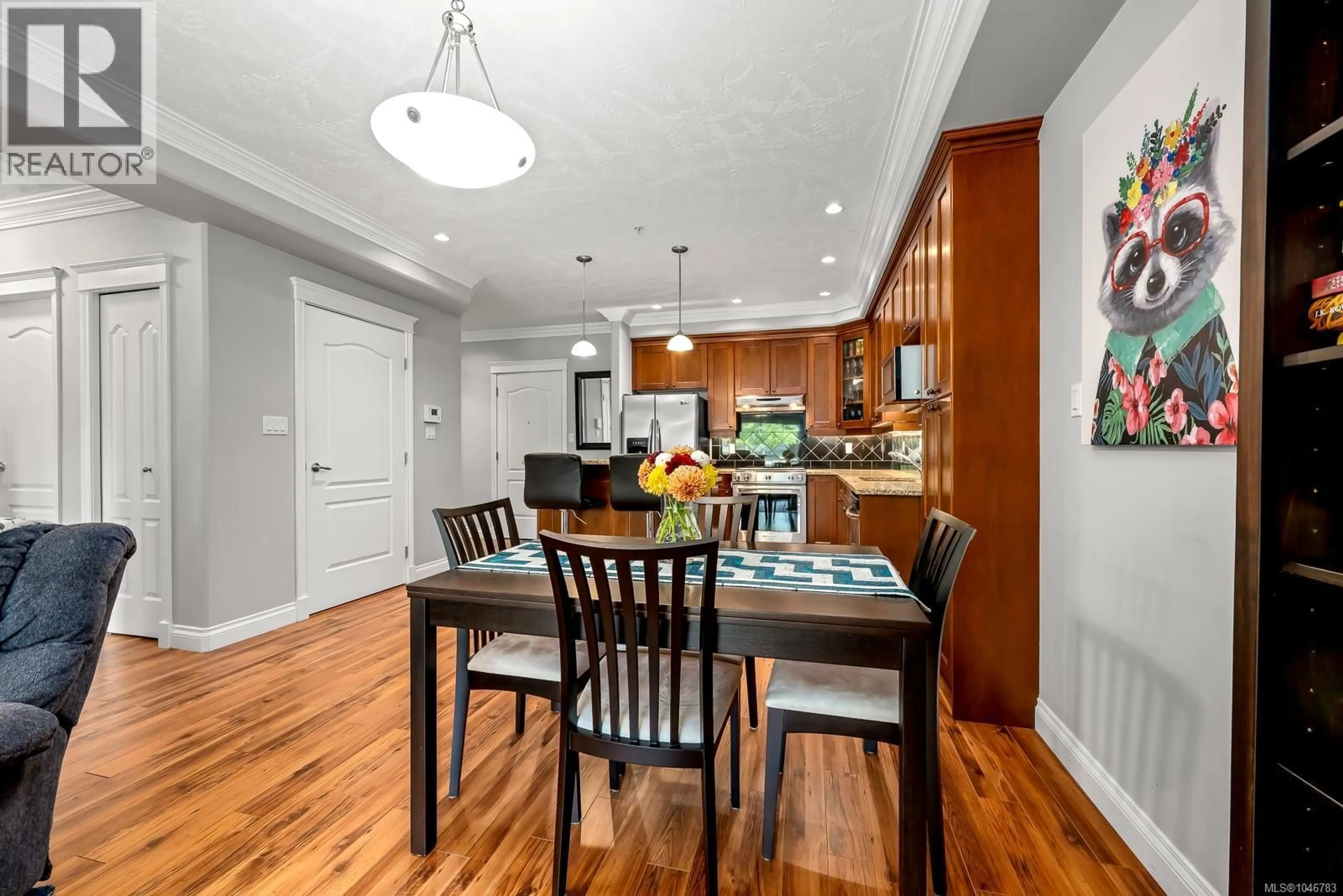 Open concept kitchen, wood/laminate floor for 511 - 3666 ROYAL VISTA WAY, Courtenay British Columbia V9N9X8