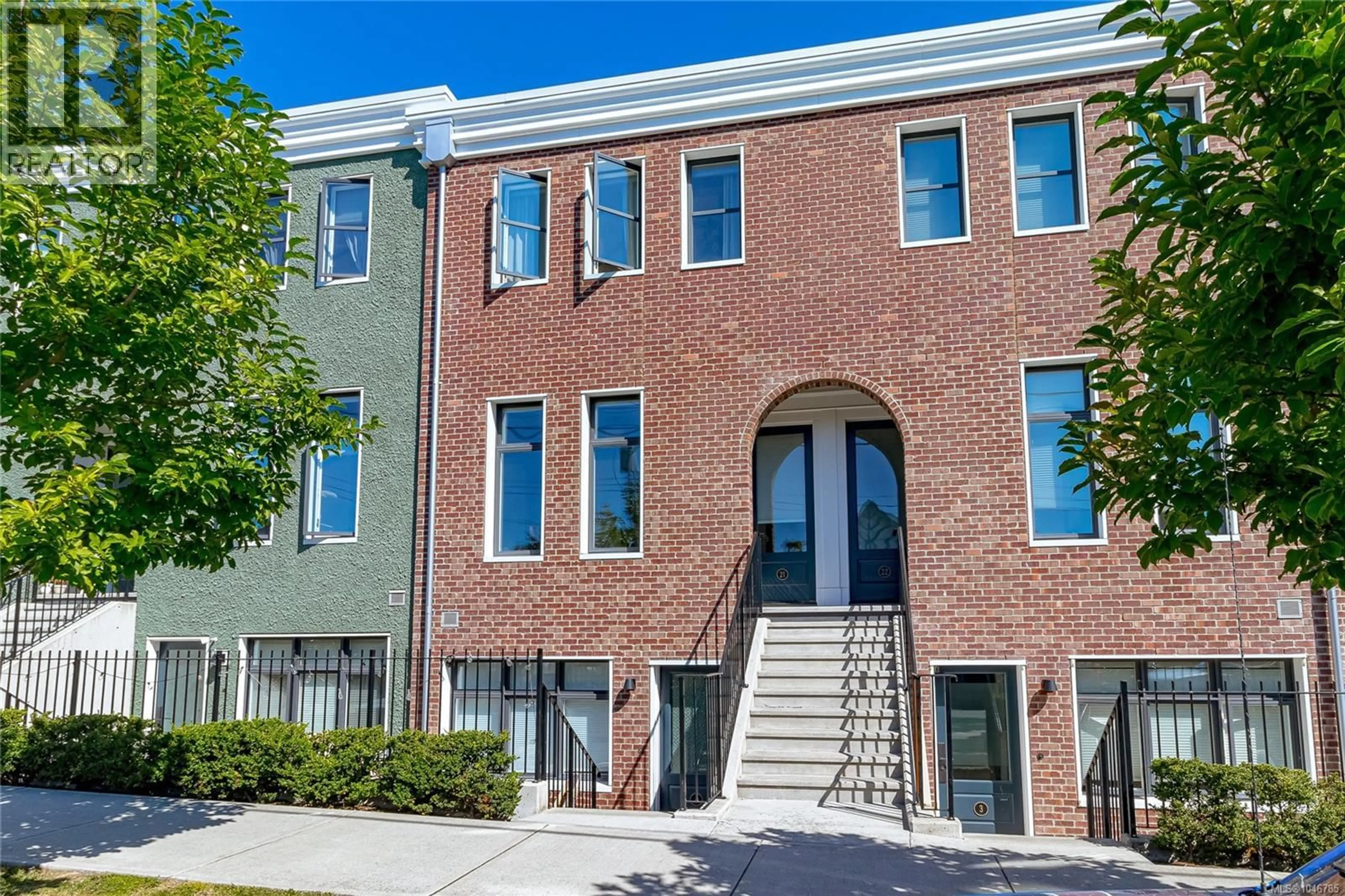 Home with brick exterior material, street for 21 - 230 WILSON STREET, Victoria British Columbia V9A3G2