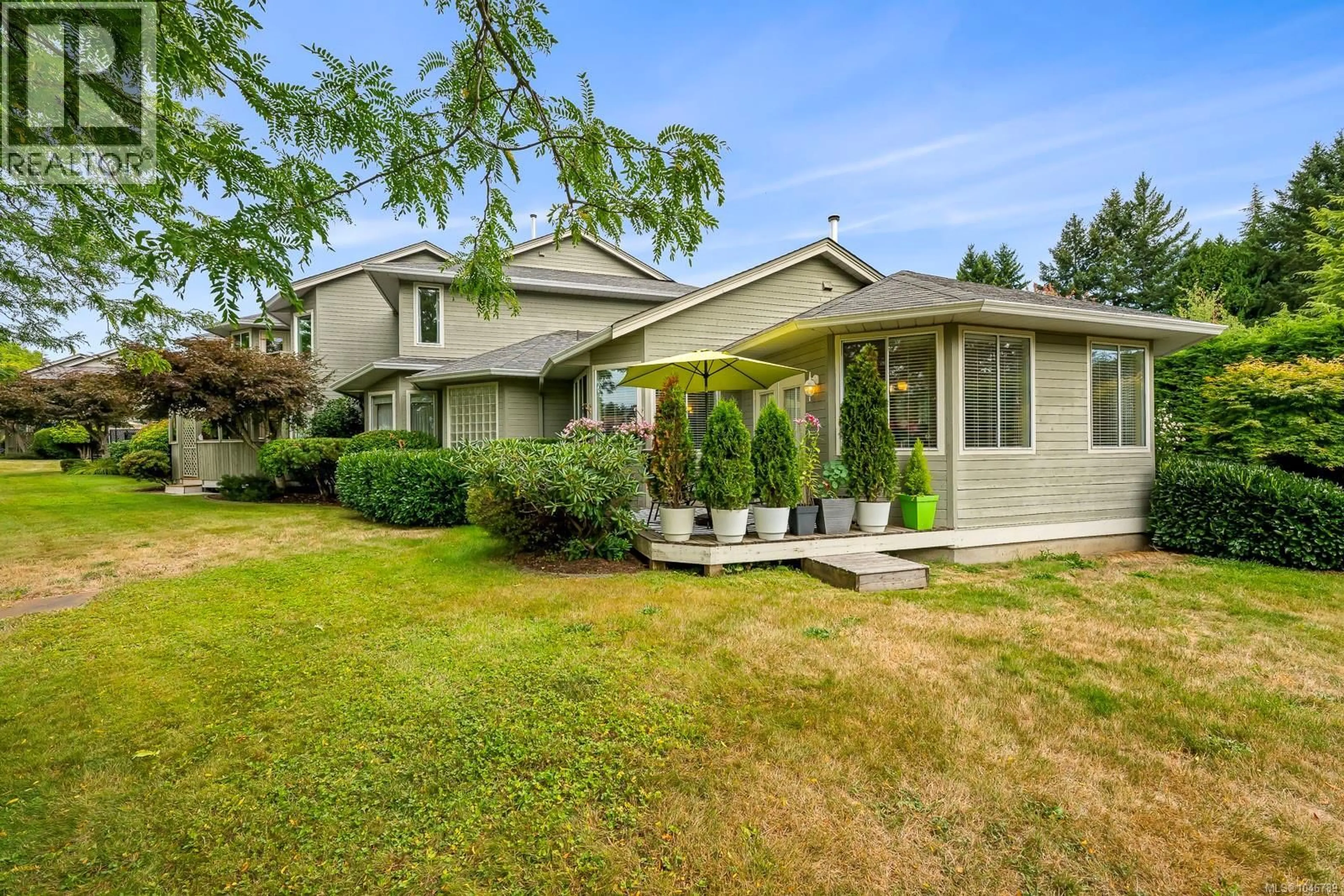 Home with vinyl exterior material, street for 101 - 1400 TUNNER DRIVE, Courtenay British Columbia V9N8S2