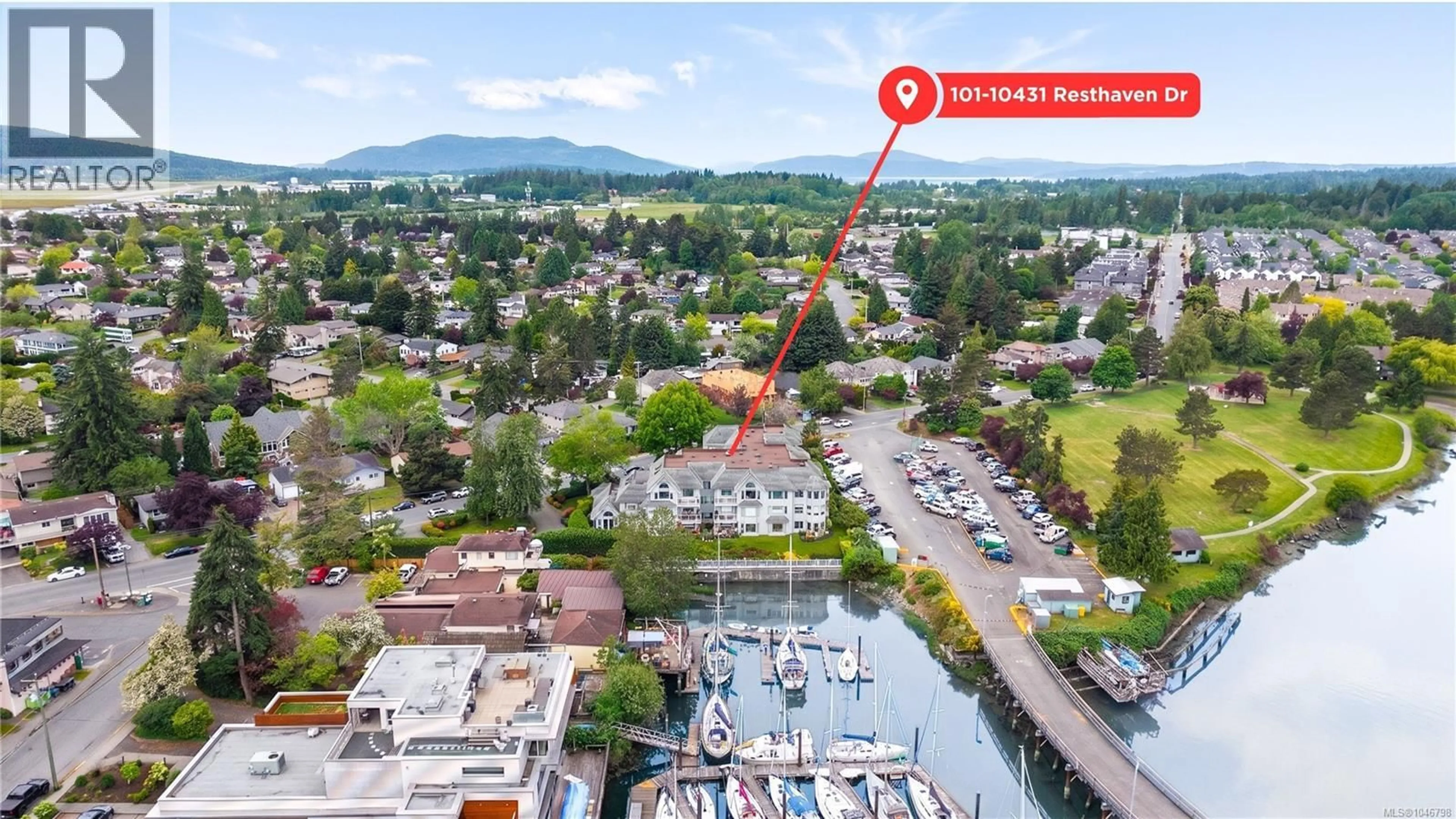 A pic from outside/outdoor area/front of a property/back of a property/a pic from drone, water/lake/river/ocean view for 101 - 10431 RESTHAVEN DRIVE, Sidney British Columbia V8L3H6