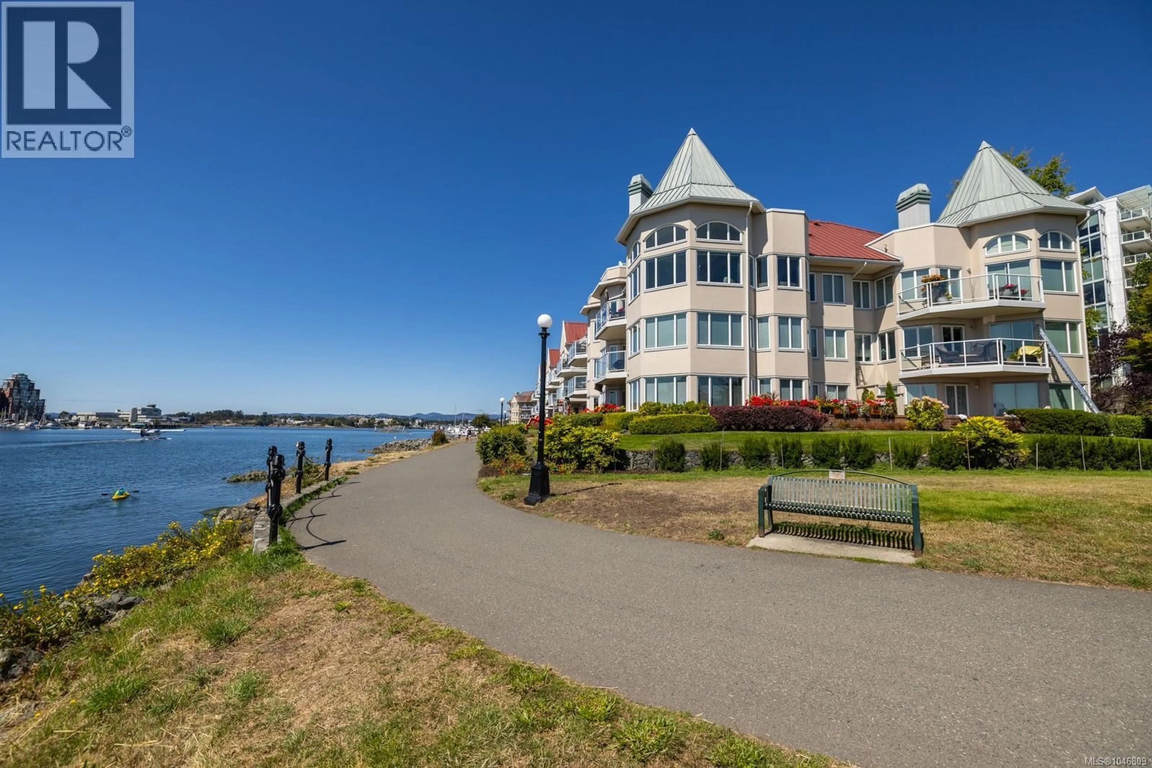 Patio, water/lake/river/ocean view for 209 - 55 SONGHEES ROAD, Victoria British Columbia V9A6T3