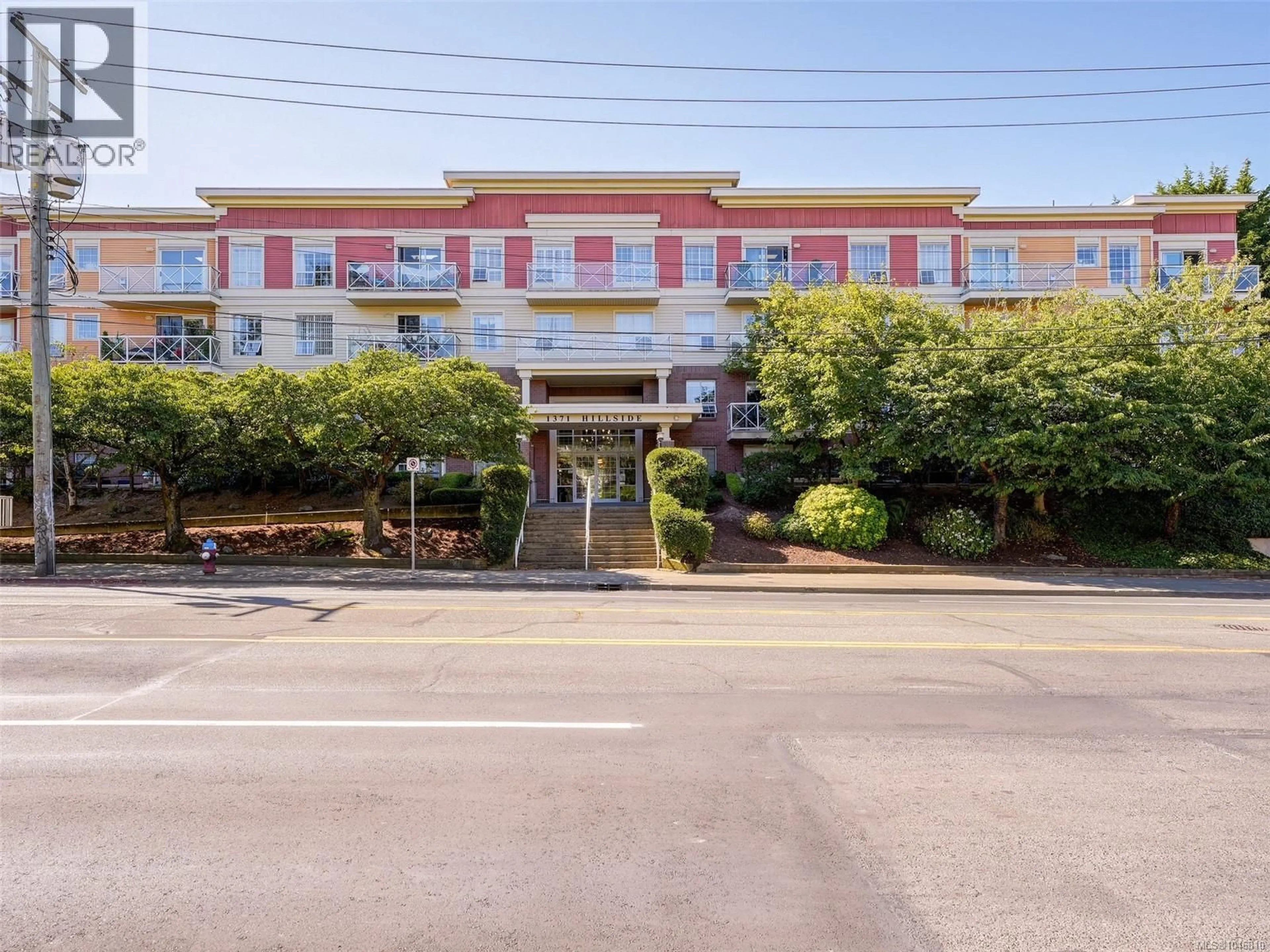 Unknown for 109 - 1371 HILLSIDE AVENUE, Victoria British Columbia V8T2B3