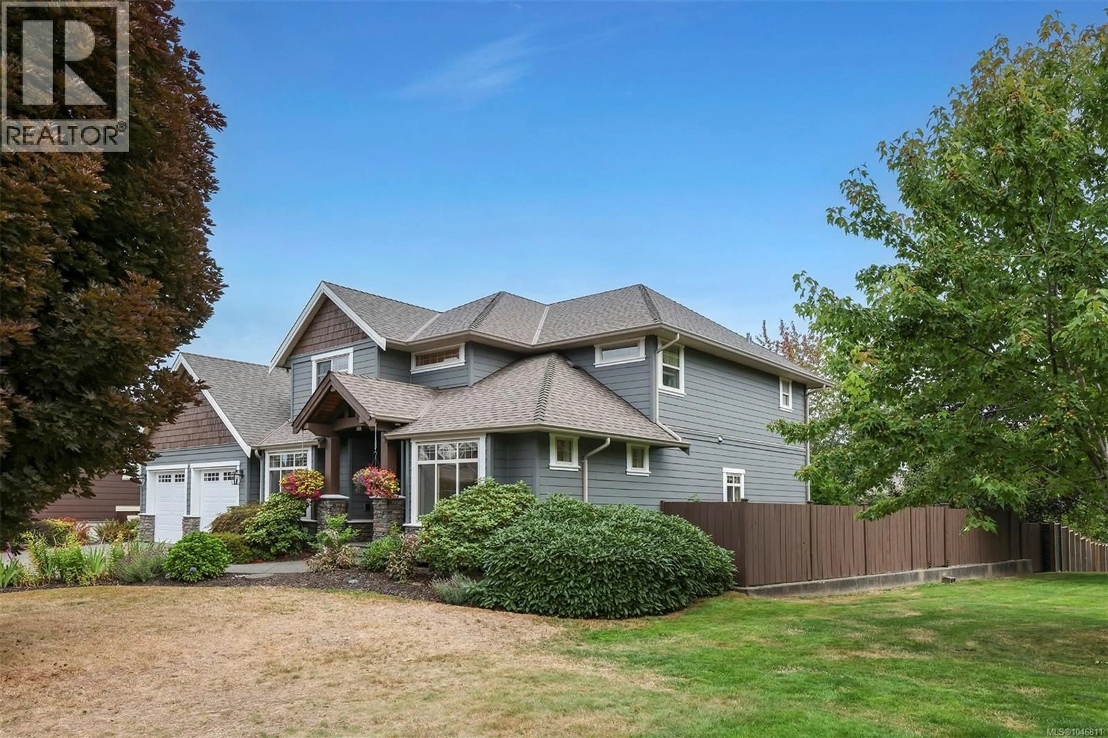 Home with vinyl exterior material, mountain view for 1302 OCEAN VIEW AVENUE, Comox British Columbia V9M3R2
