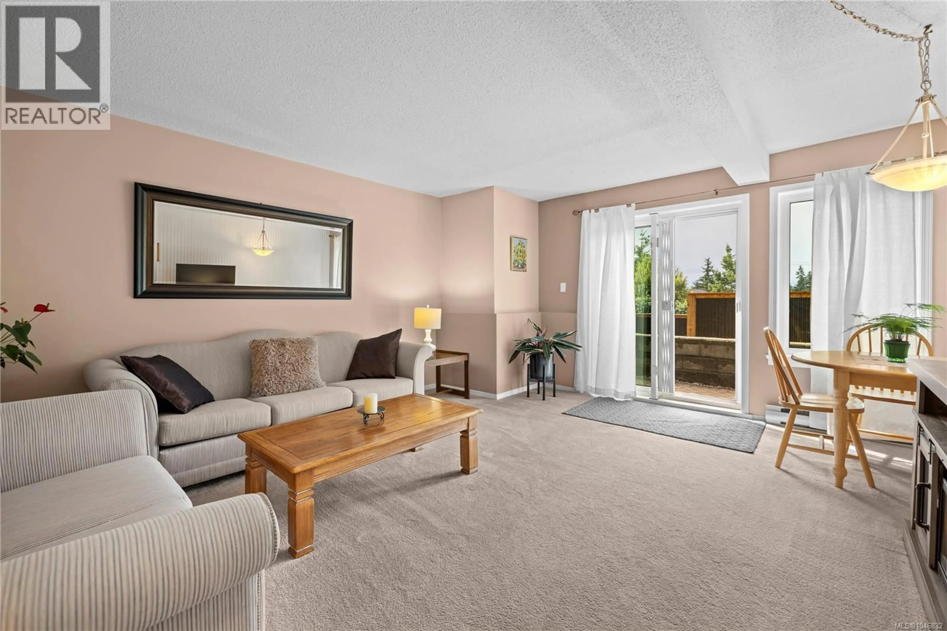 Living room with furniture, unknown for 567 TOWNSITE ROAD, Nanaimo British Columbia V9K1K9
