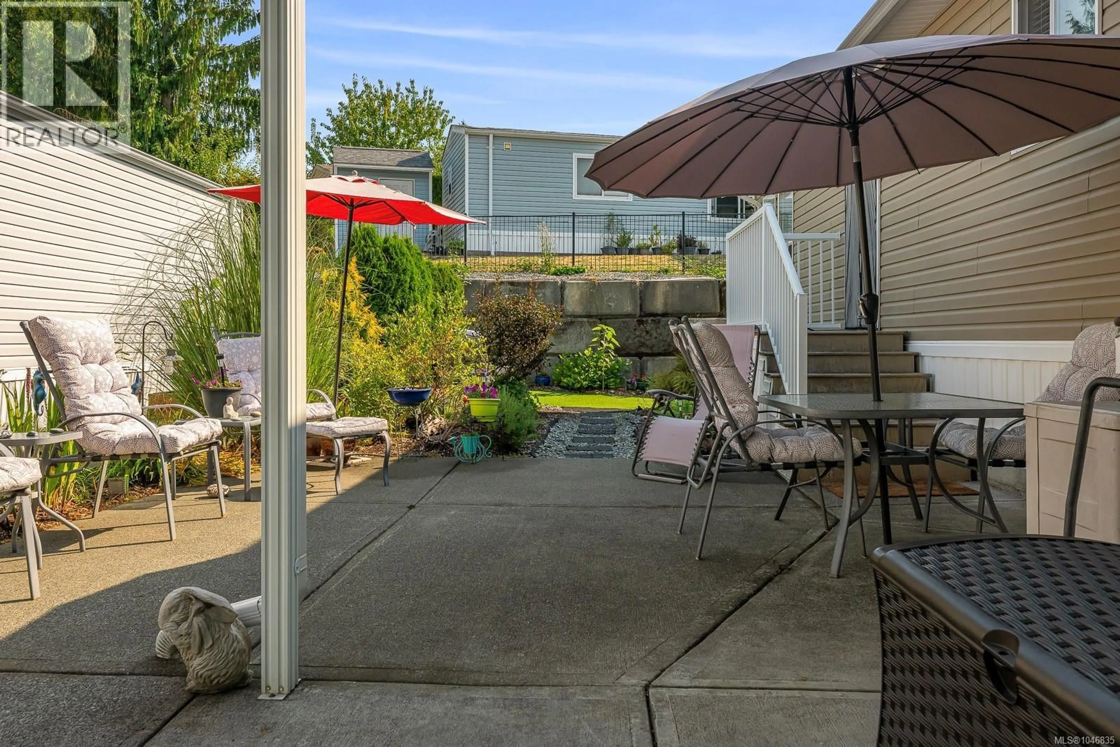 Patio, street for 46 - 4714 MUIR ROAD, Courtenay British Columbia V9N8Z6