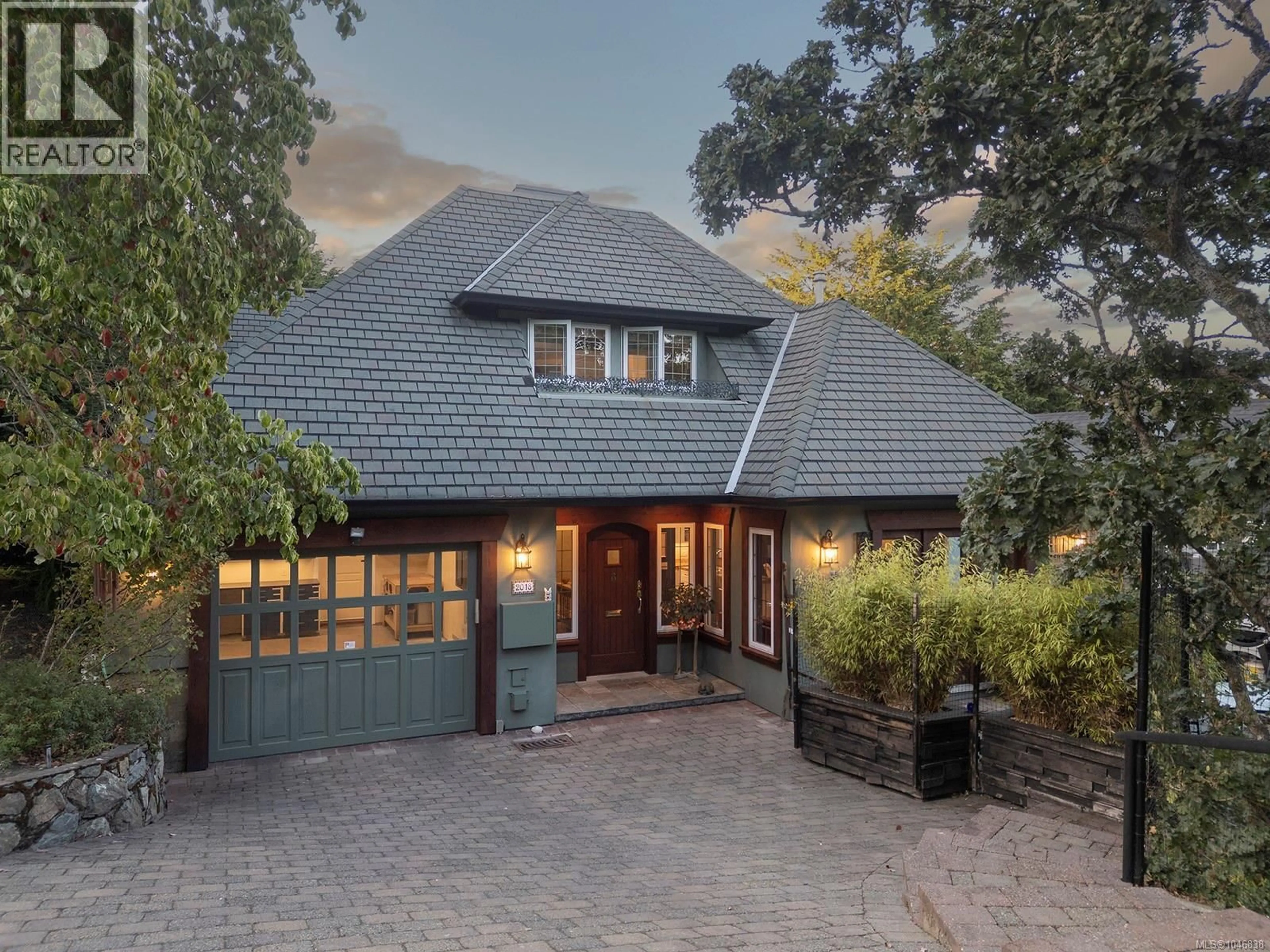 A pic from outside/outdoor area/front of a property/back of a property/a pic from drone, street for 2018 ROMNEY ROAD, Victoria British Columbia V8S4J7