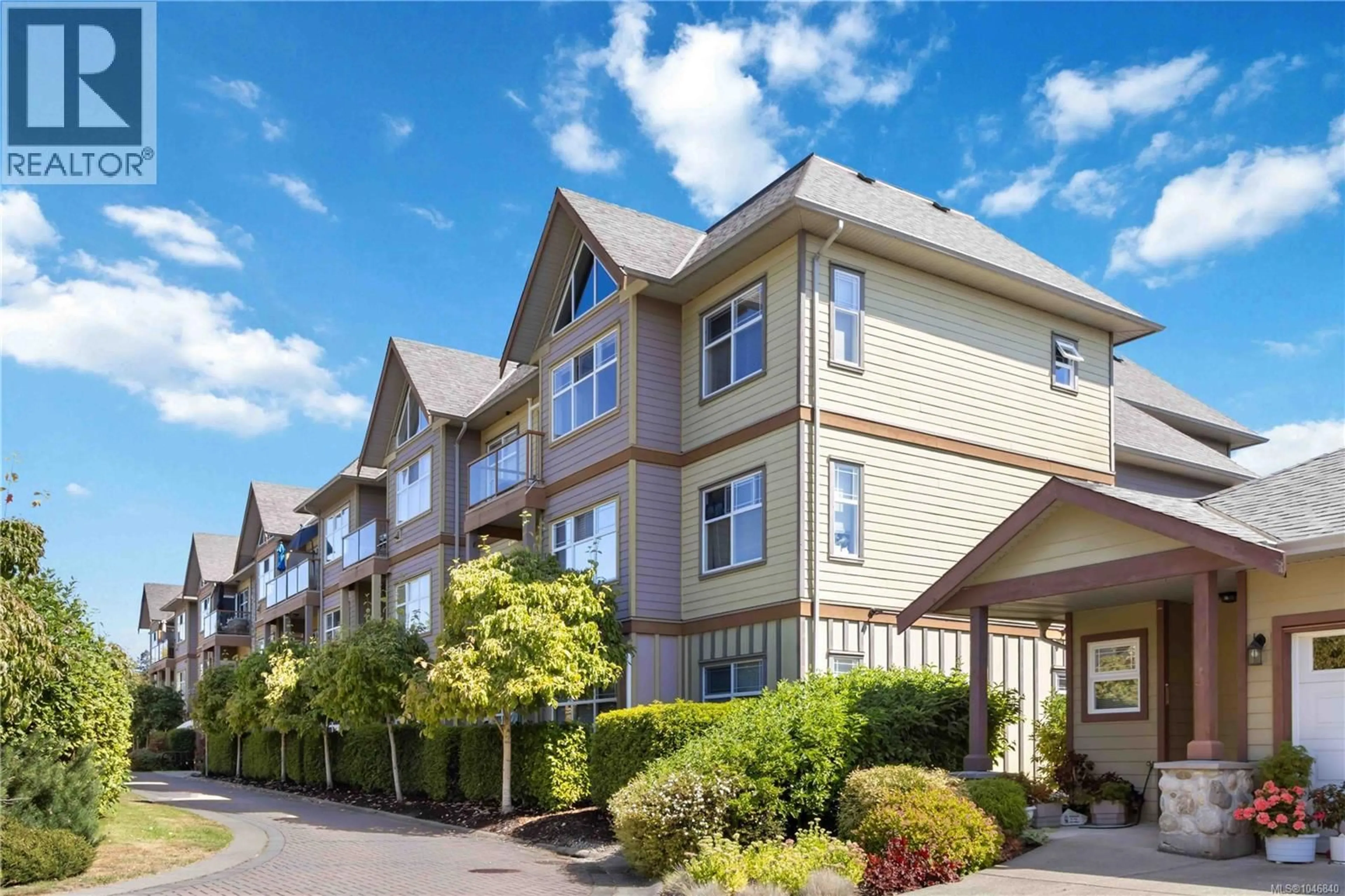 Patio, unknown for 208 - 1959 POLO PARK COURT, Central Saanich British Columbia V8M2K1