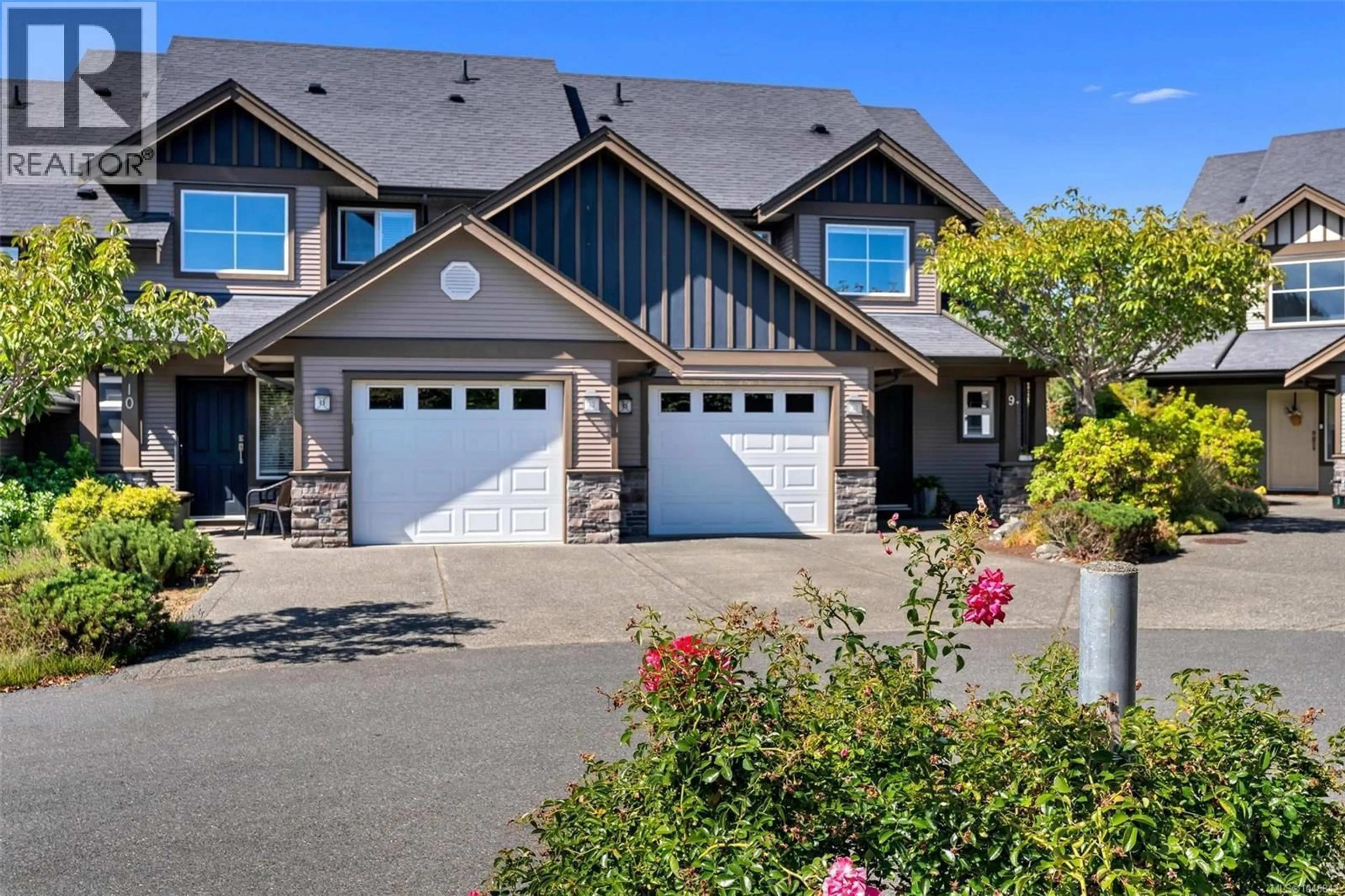 Home with vinyl exterior material, street for 9 - 6250 PALAHI ROAD, Duncan British Columbia V9L6Z3
