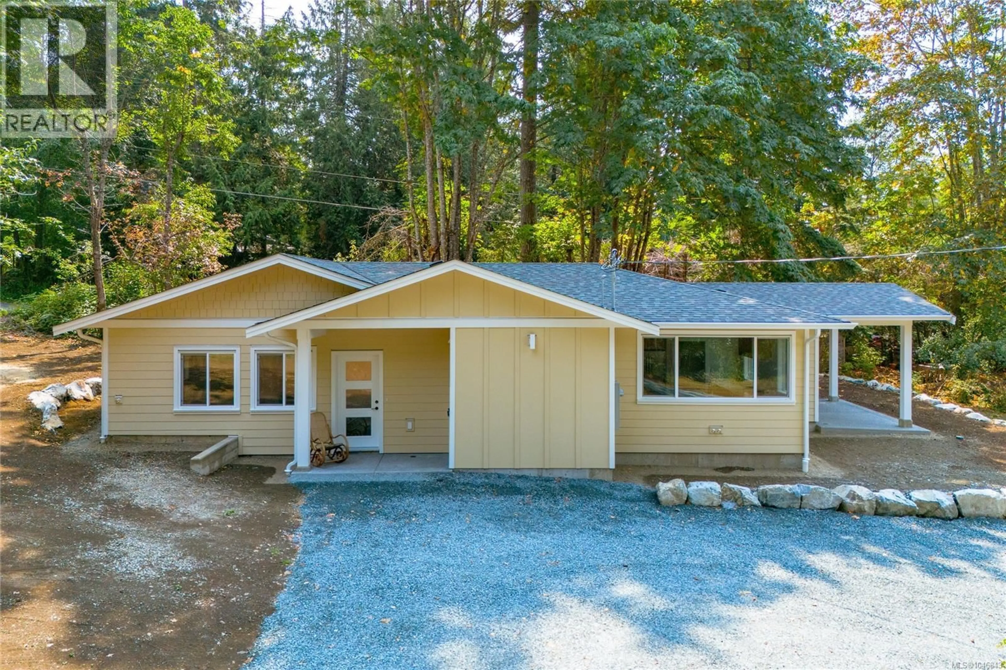 Home with vinyl exterior material, unknown for 7421 WESTHOLME ROAD, Westholme British Columbia V0R3C0