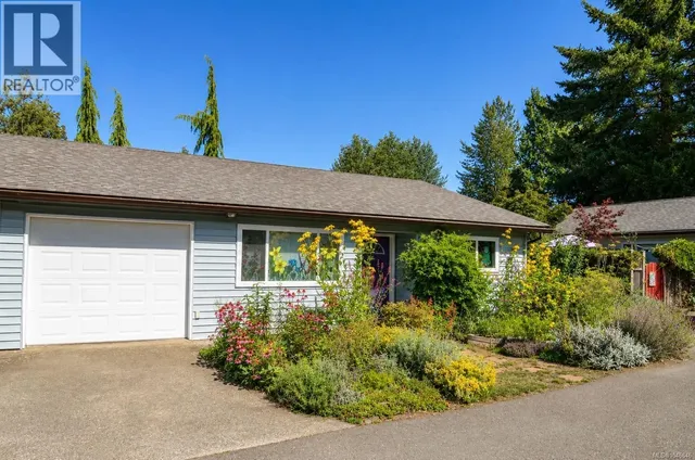 F - 1670 PIERCY AVENUE, Courtenay 3