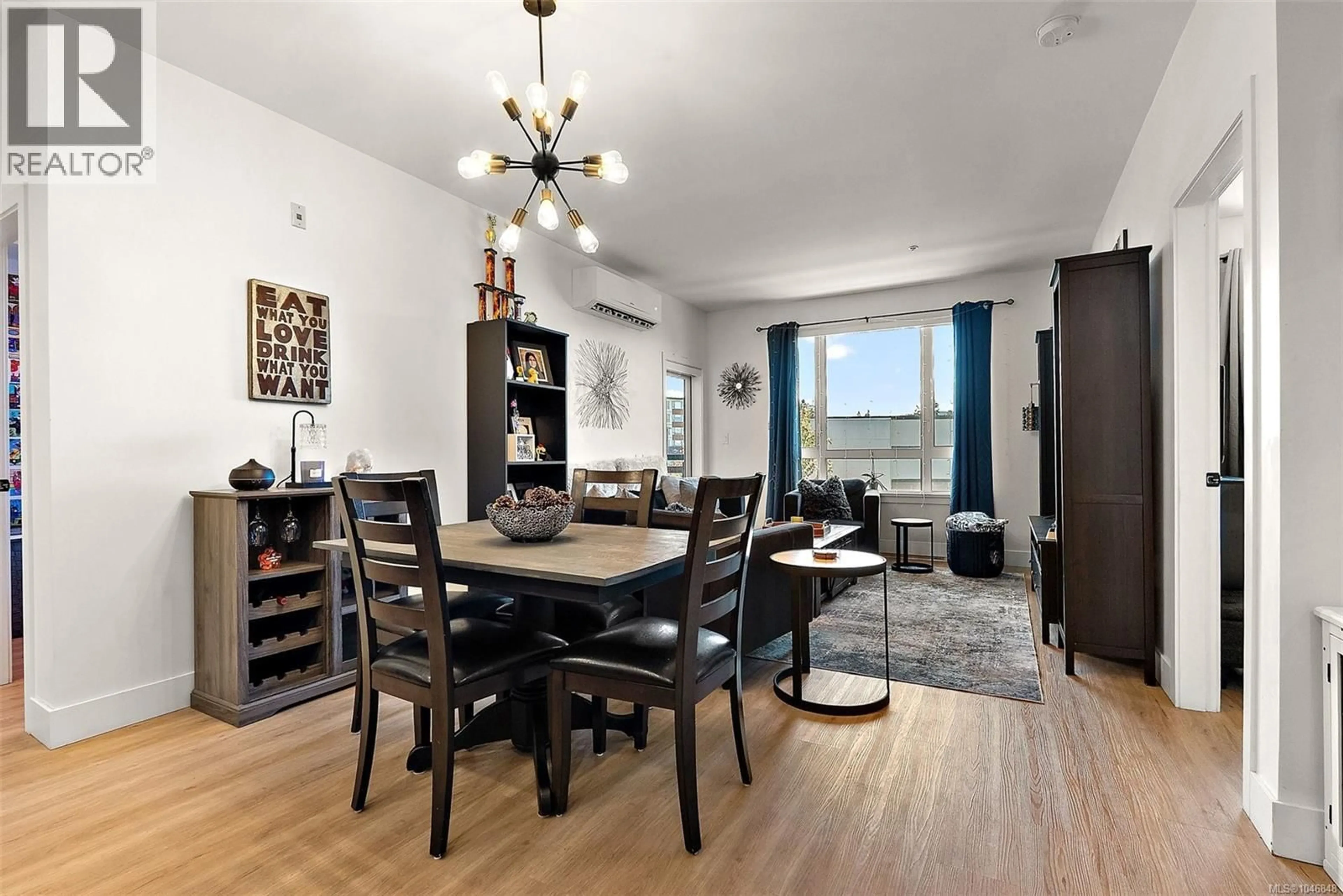 Dining room, wood/laminate floor for 236 - 920 REUNION AVENUE, Langford British Columbia V9B0W8