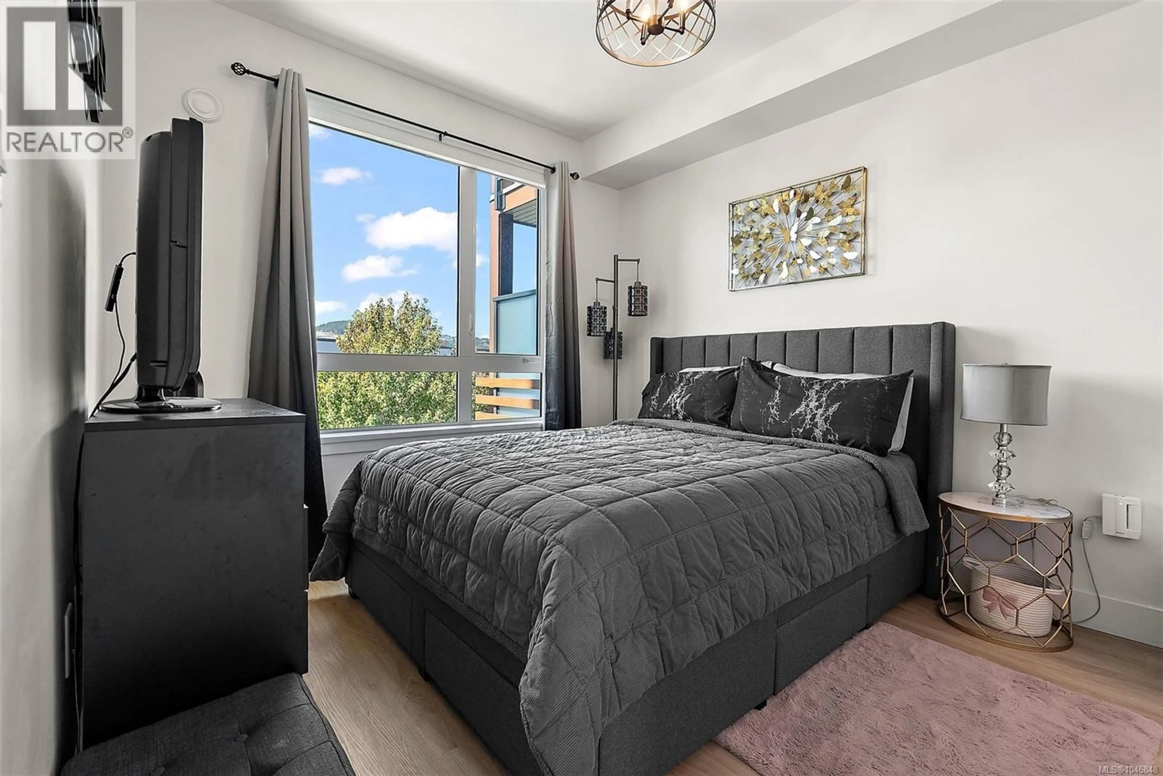 Bedroom with bed, unknown for 236 - 920 REUNION AVENUE, Langford British Columbia V9B0W8