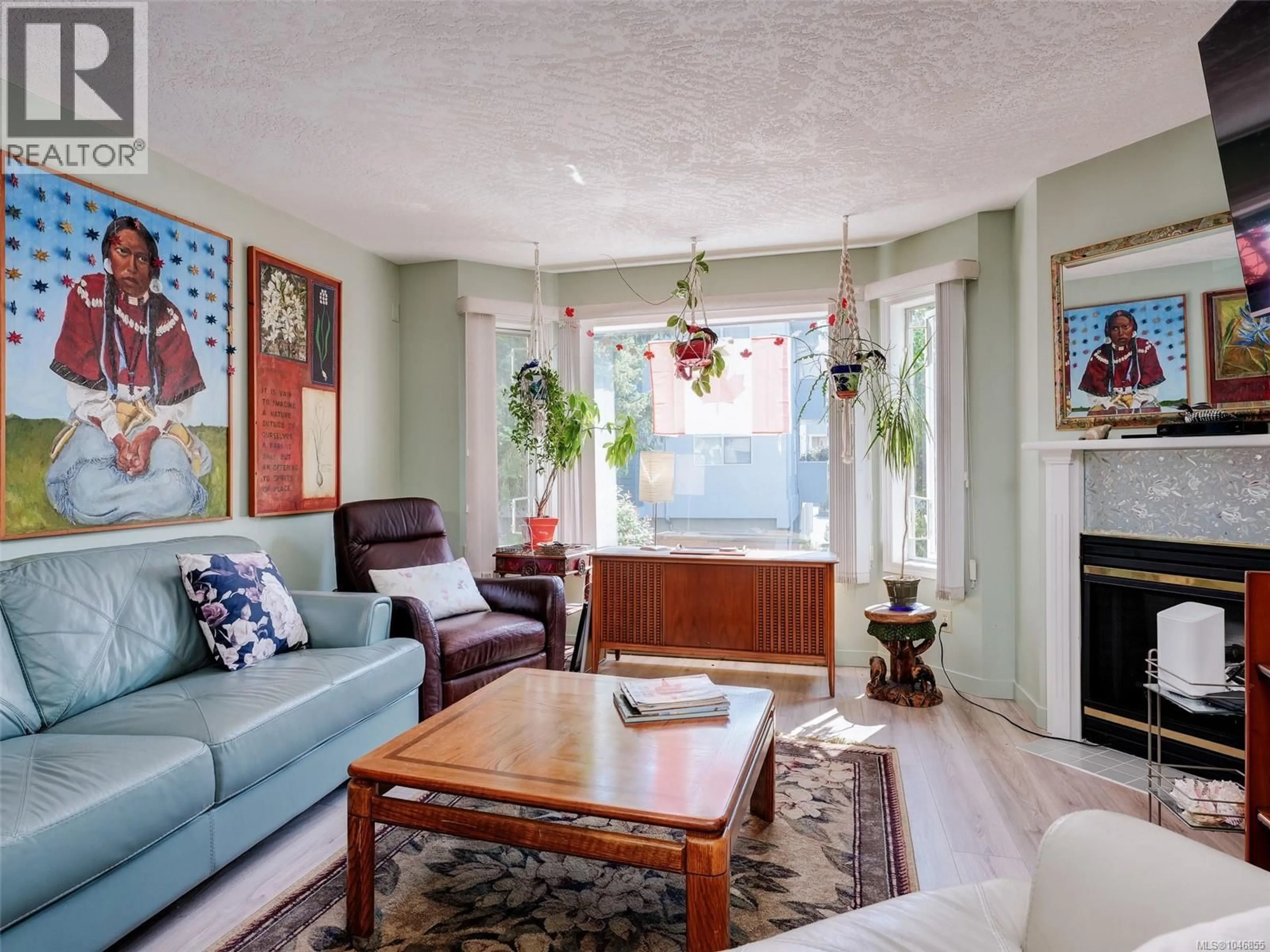 Living room with furniture, unknown for 208 - 9882 FIFTH STREET, Sidney British Columbia V8L2X3