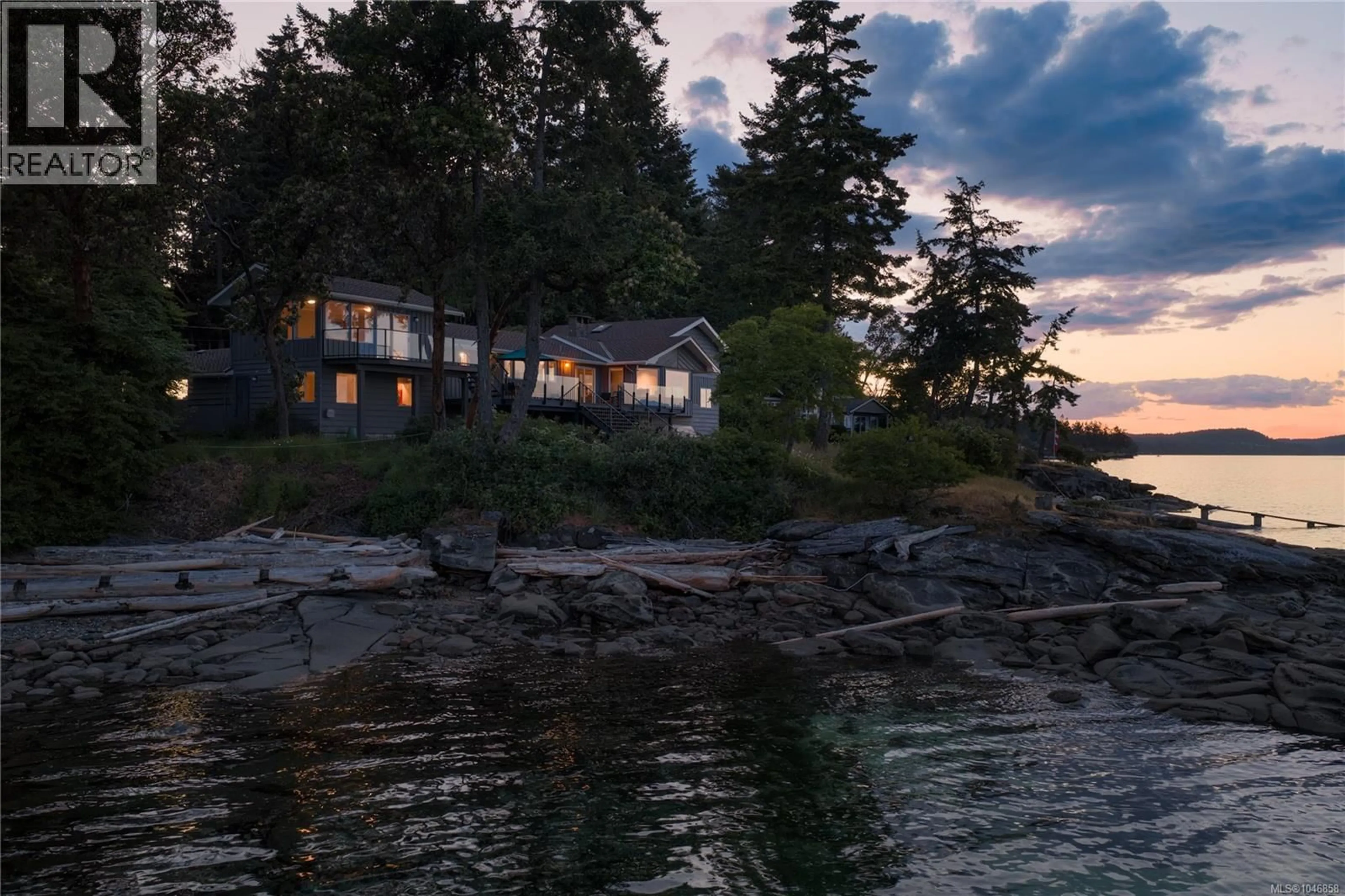 A pic from outside/outdoor area/front of a property/back of a property/a pic from drone, water/lake/river/ocean view for 2858 TWIN OAKS DRIVE, Ladysmith British Columbia V9G1C7