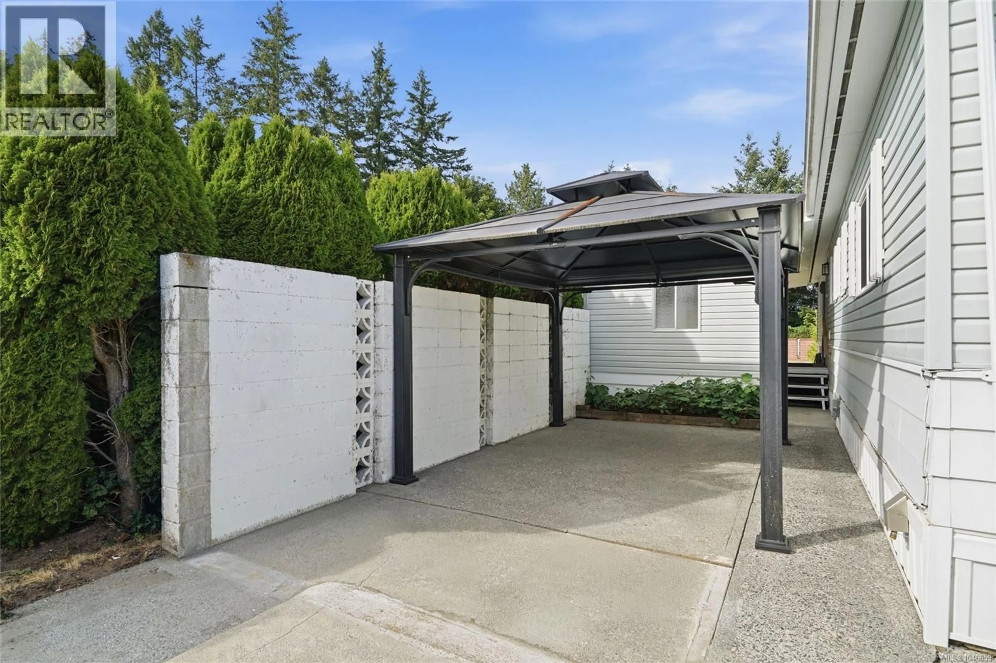 Unknown for 4 - 6325 METRAL DRIVE, Nanaimo British Columbia V9T6P9