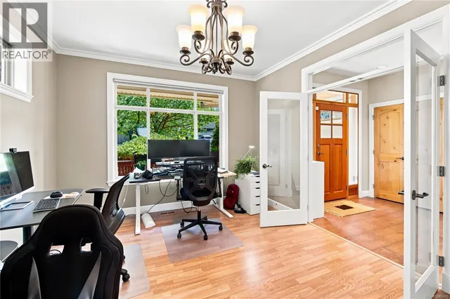 2240 LEIGHTON ROAD, Nanaimo 4