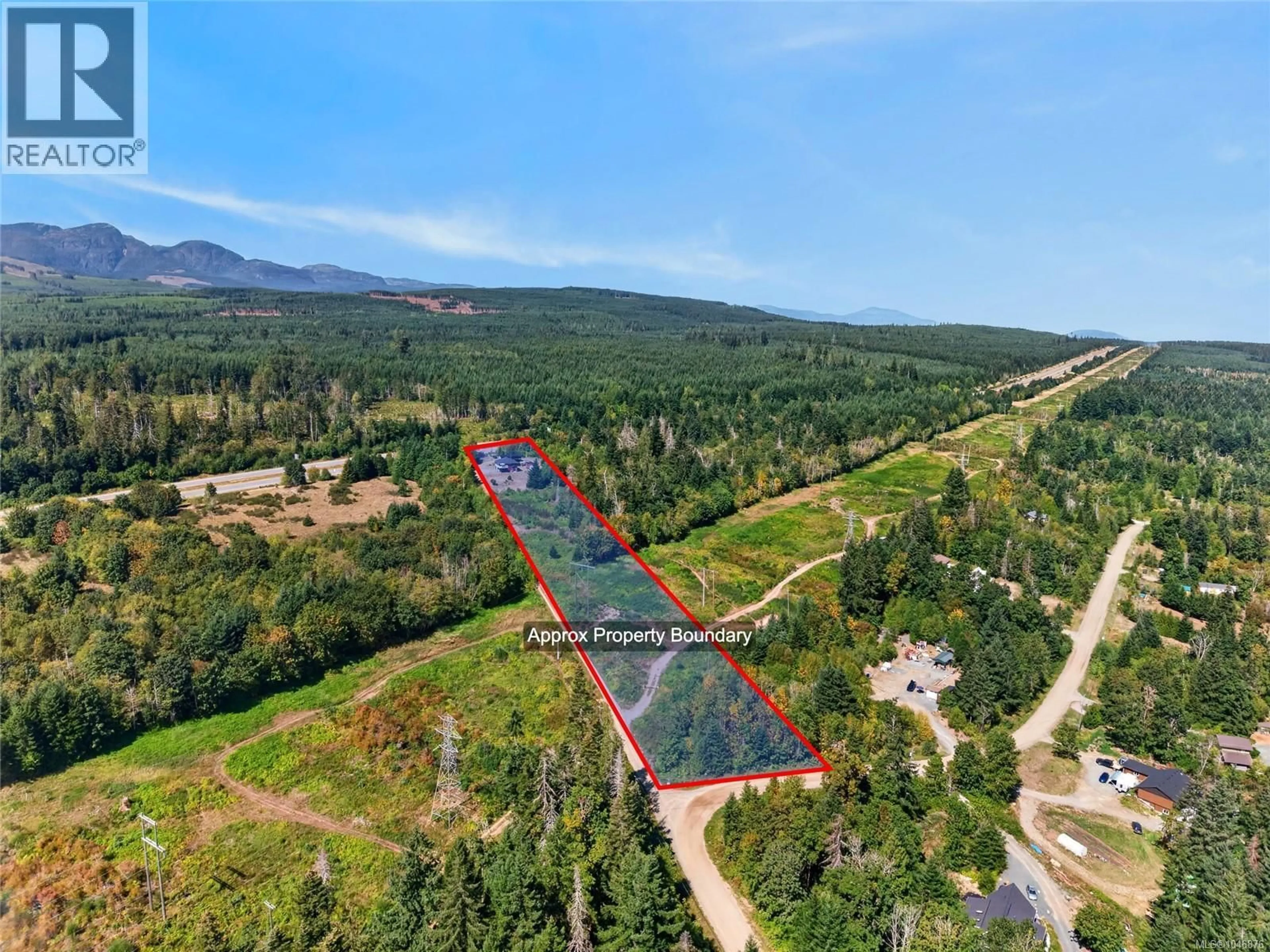 A pic from outside/outdoor area/front of a property/back of a property/a pic from drone, unknown for 510 MCKAY ROAD, Fanny Bay British Columbia V0R1W0