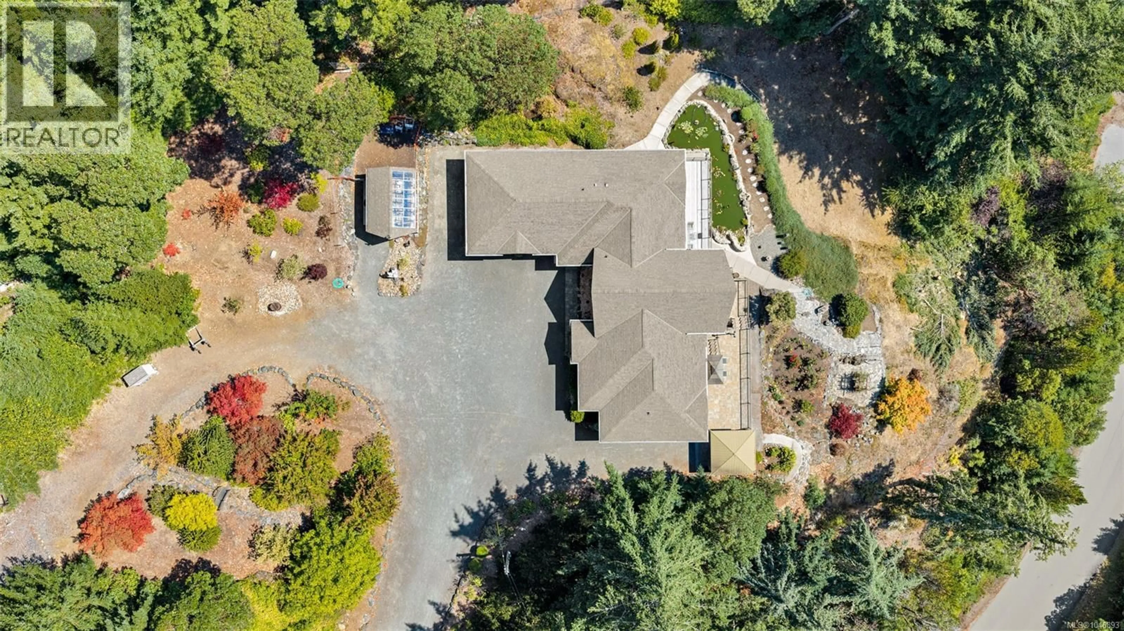 A pic from outside/outdoor area/front of a property/back of a property/a pic from drone, unknown for 402 SEEDTREE ROAD, Sooke British Columbia V9Z1C2