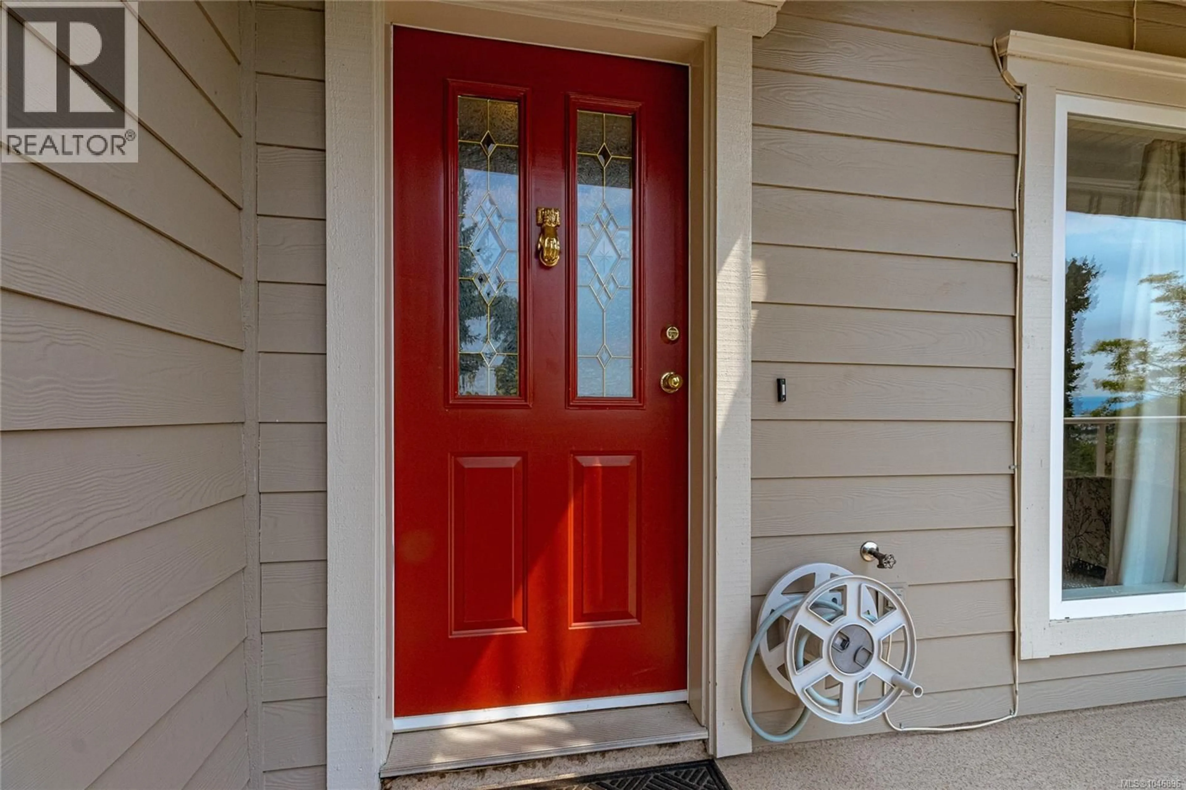 Indoor entryway for 23 - 118 ALDERSMITH PLACE, View Royal British Columbia V9A7M9