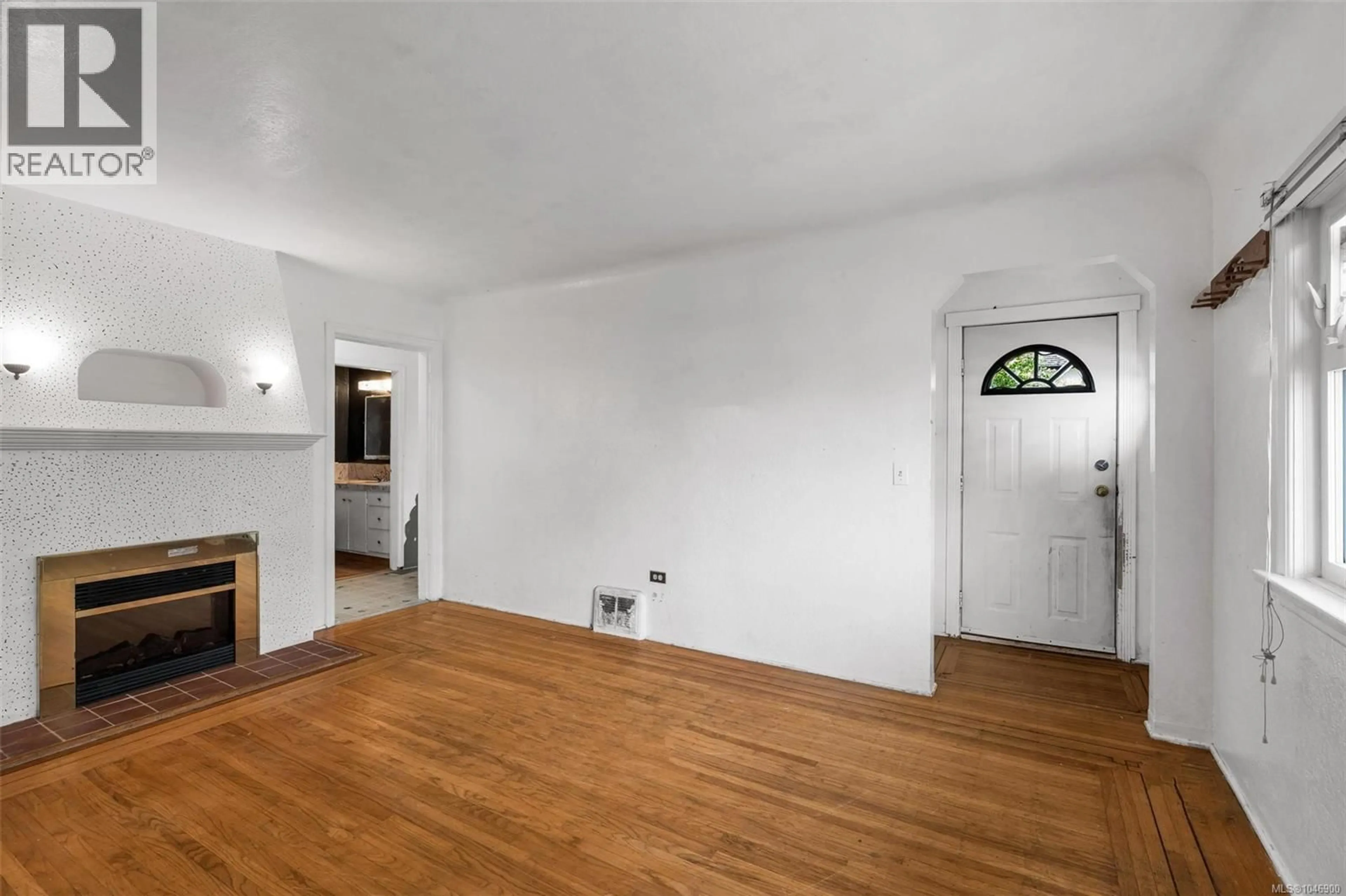 A pic of a room for 1669 KISBER AVENUE, Saanich British Columbia V8P2W5