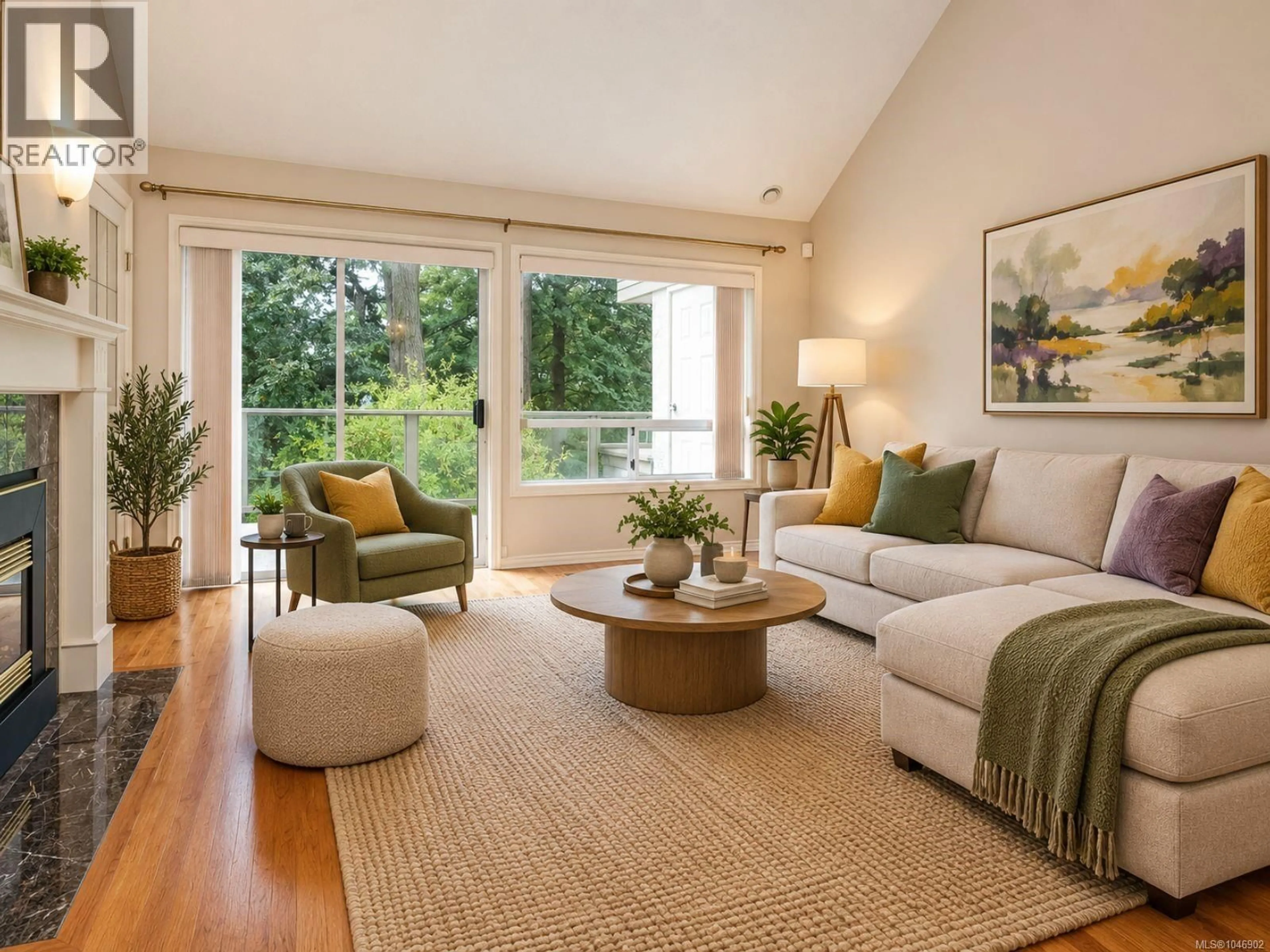 Living room with furniture, unknown for 1 - 928 BEARWOOD LANE, Saanich British Columbia V8P5A5