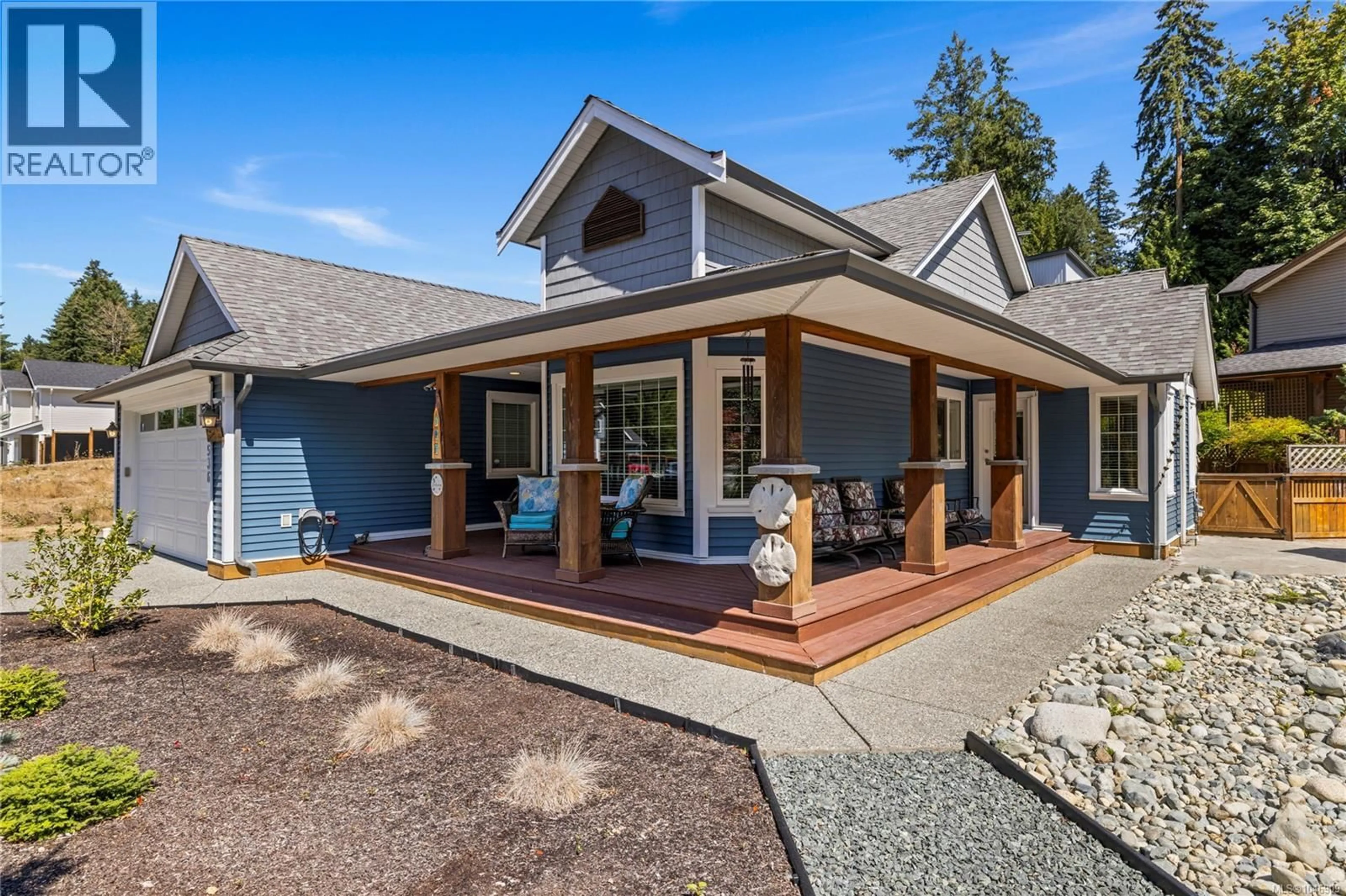 Home with vinyl exterior material, unknown for 536 COOK STREET, Ladysmith British Columbia V9G1A1