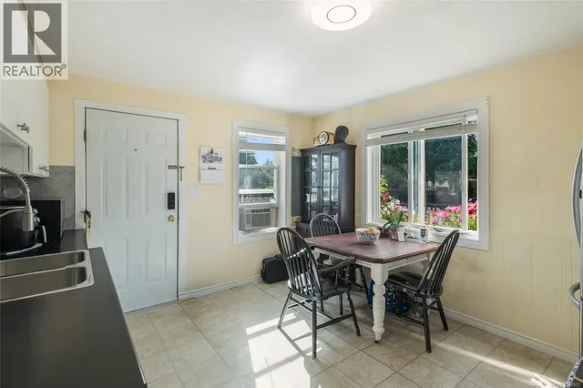 4955 ELIZABETH STREET, Port Alberni 5