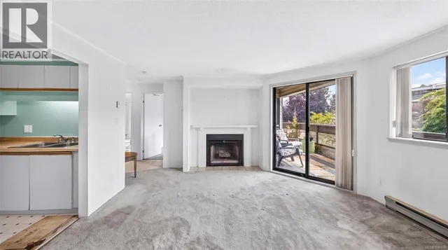 201 - 1560 HILLSIDE AVENUE, Victoria 3