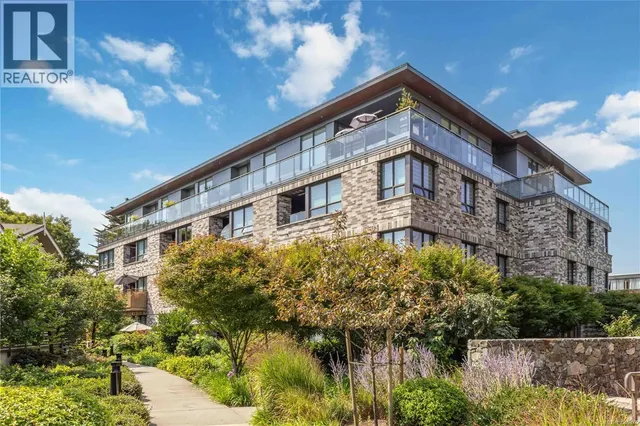 303 - 1018 PENTRELEW PLACE, Victoria 2