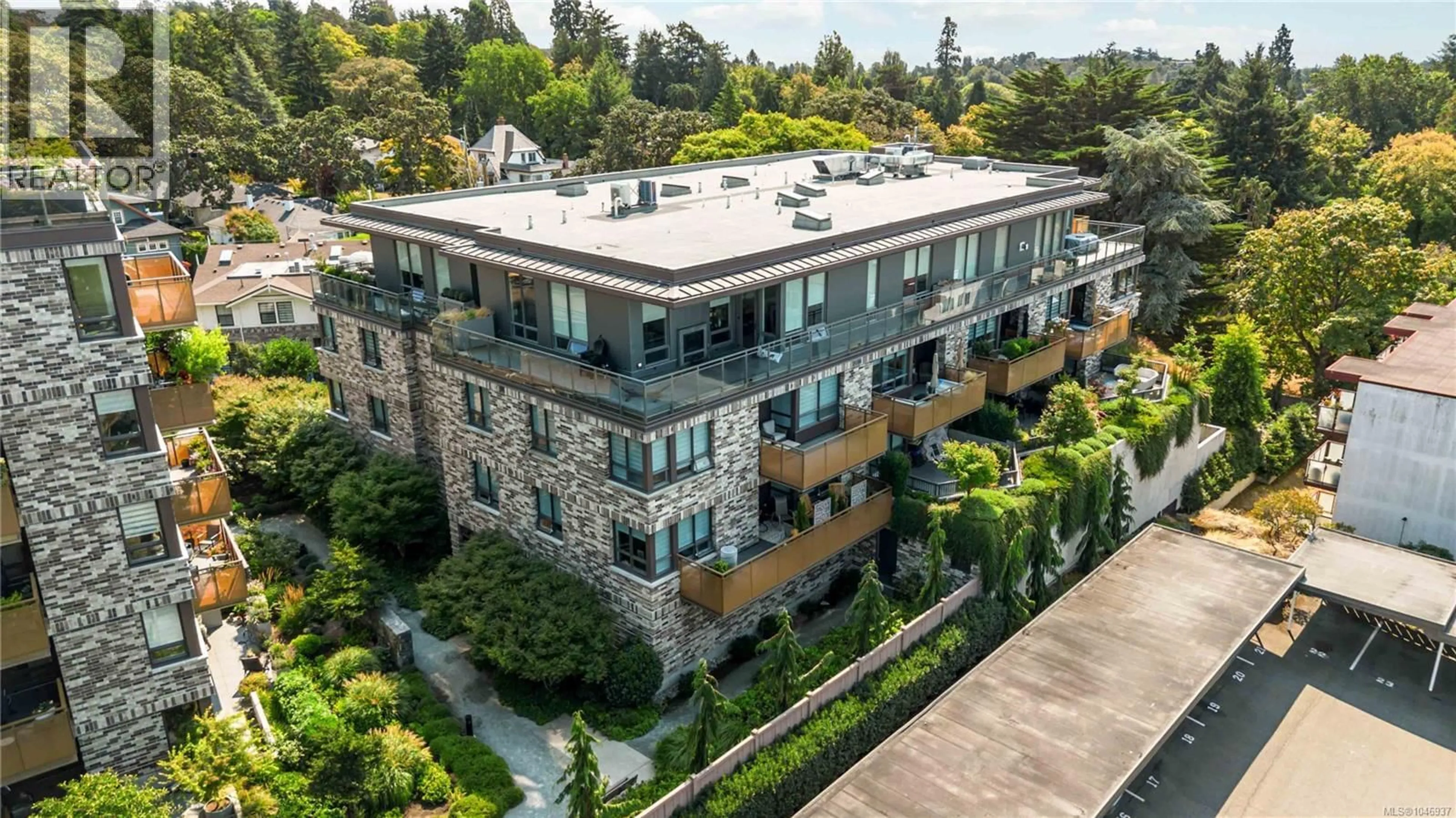 A pic from outside/outdoor area/front of a property/back of a property/a pic from drone, building for 303 - 1018 PENTRELEW PLACE, Victoria British Columbia V8V4J6