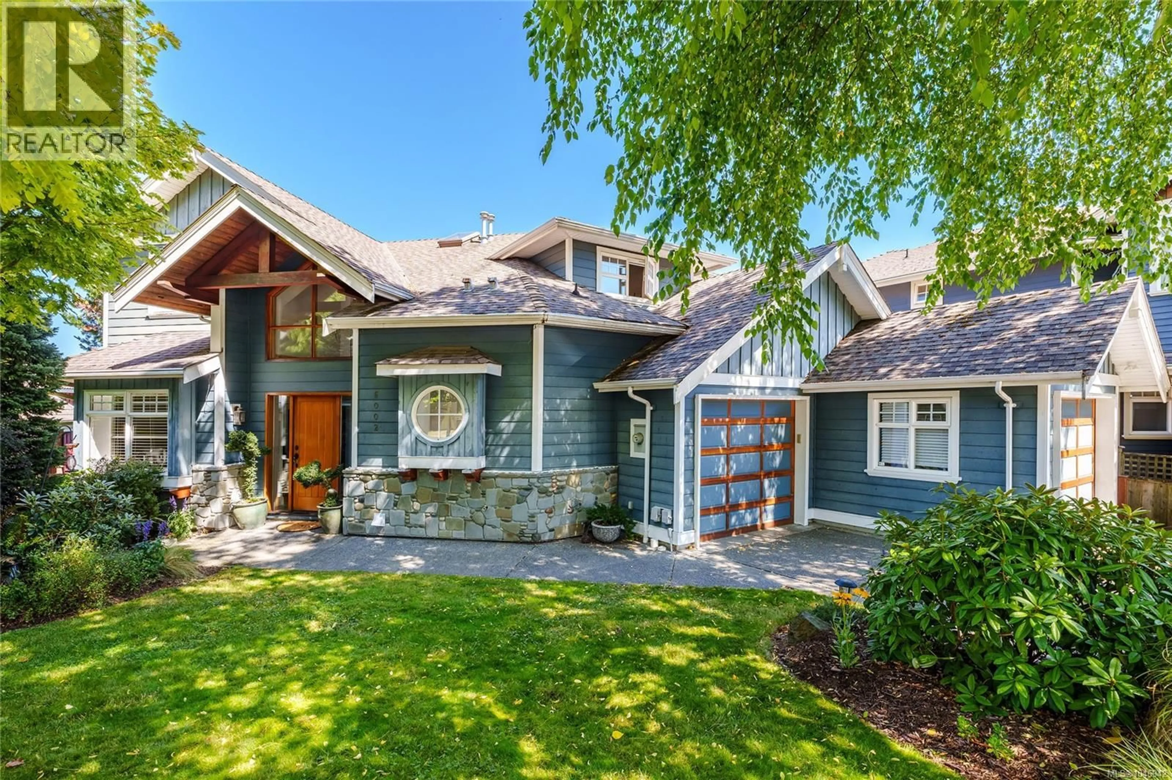 Home with vinyl exterior material, street for 6002 ICARUS DRIVE, Nanaimo British Columbia V9V1C8