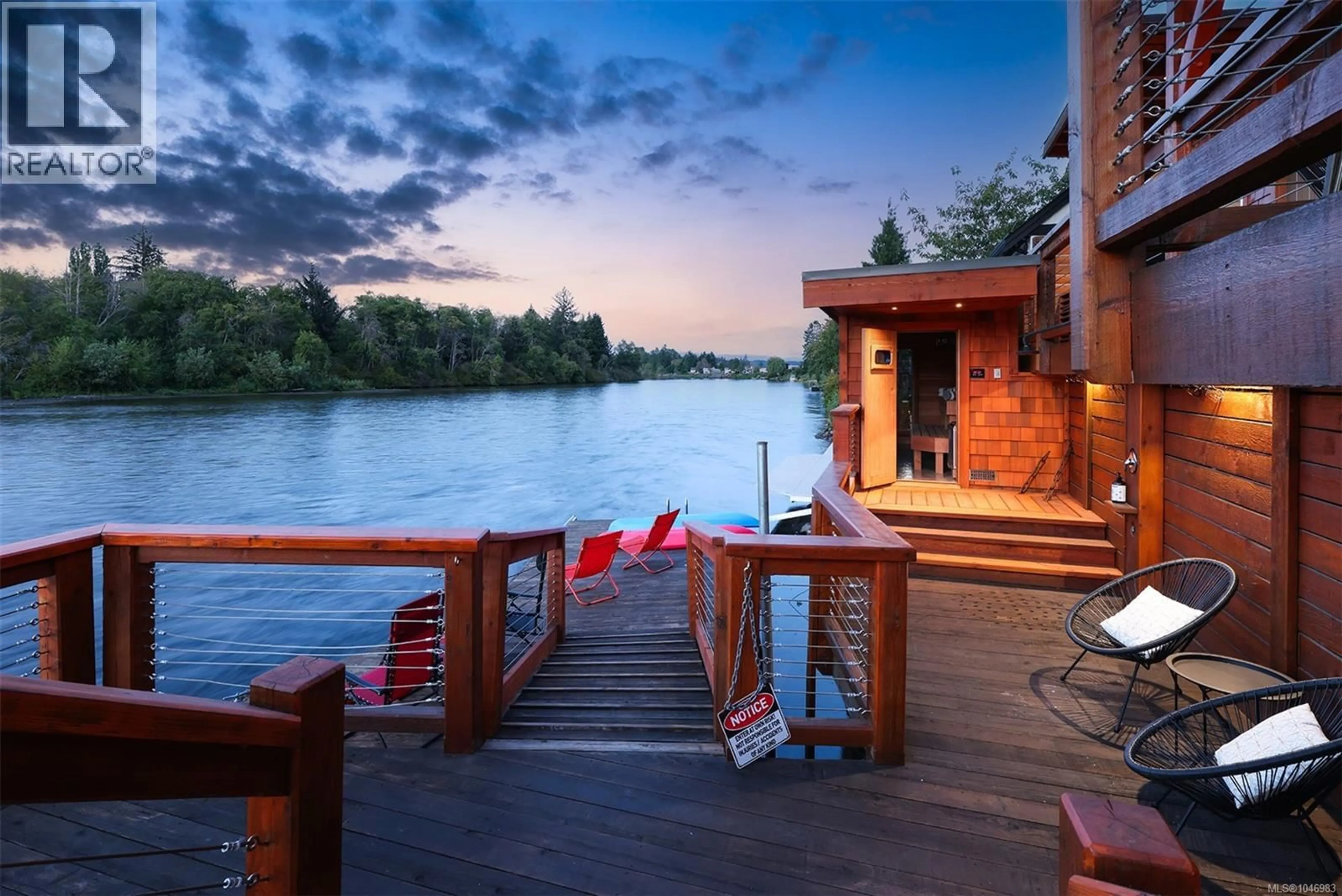 Patio, water/lake/river/ocean view for 1960 19TH AVENUE, Campbell River British Columbia V9W4M7