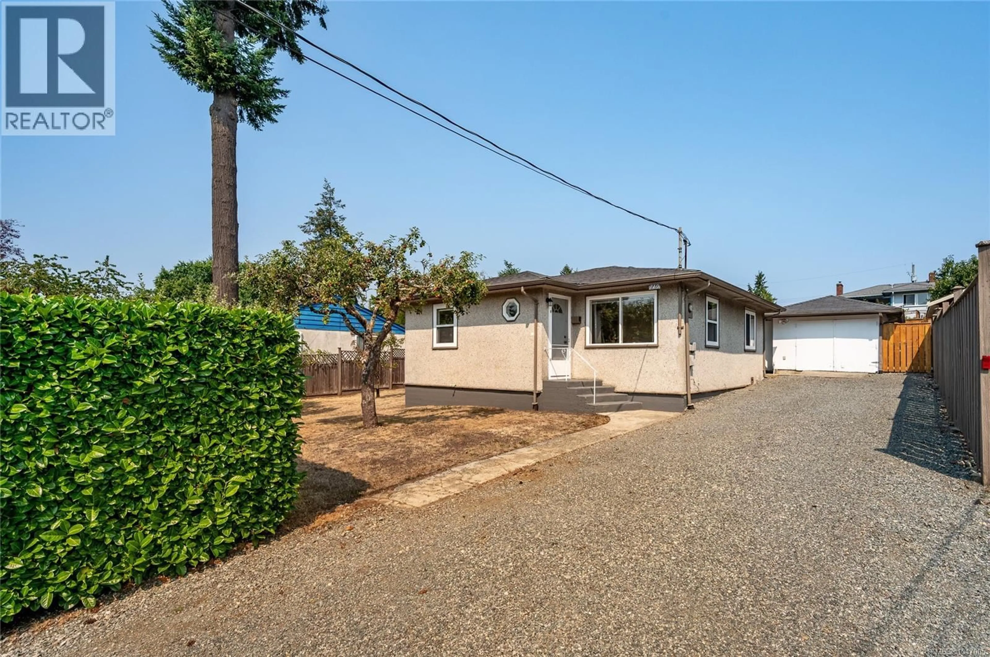 Unknown for 740 BEGBIE STREET, Nanaimo British Columbia V9S1N8