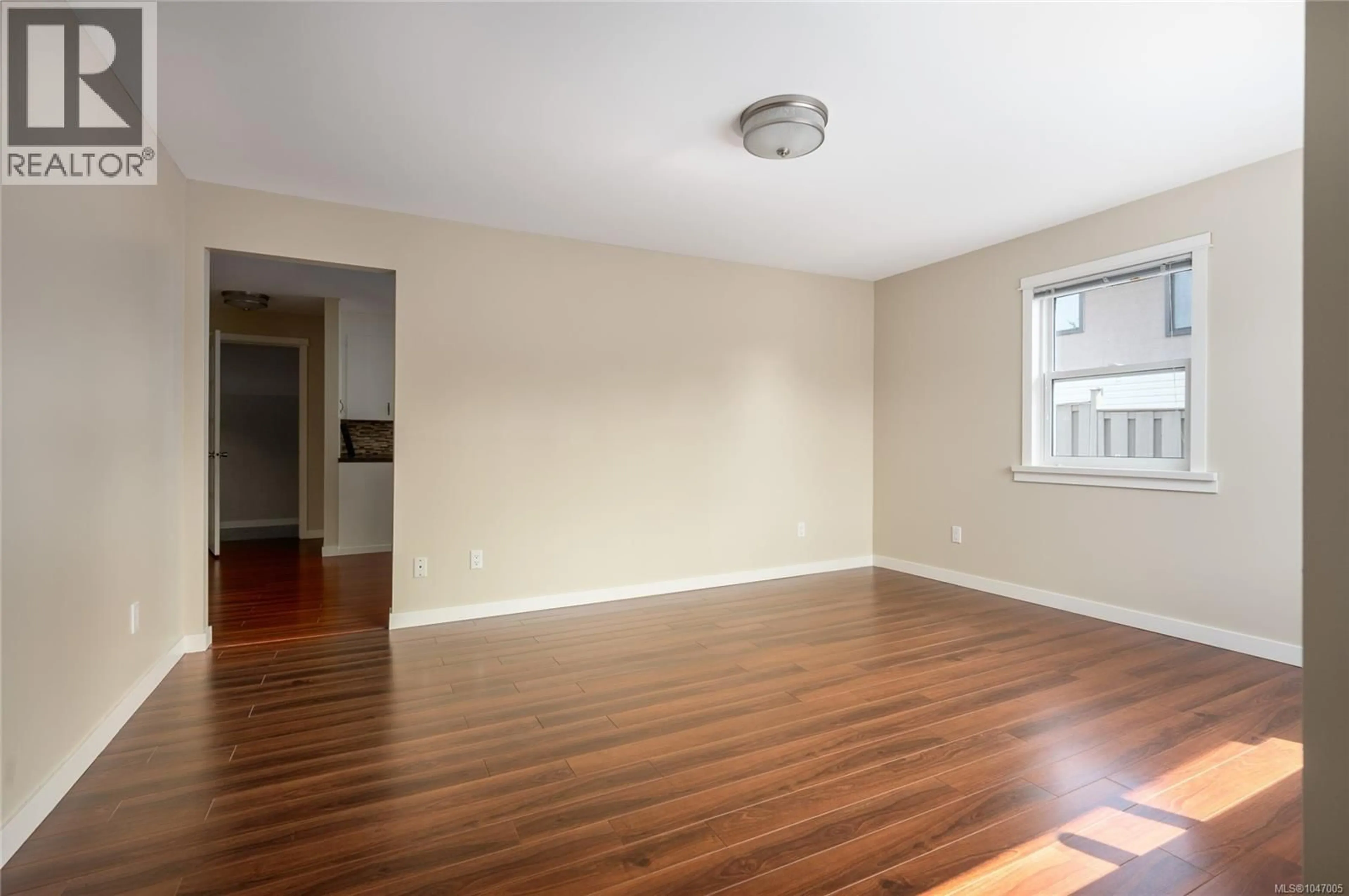 A pic of a room for 740 BEGBIE STREET, Nanaimo British Columbia V9S1N8