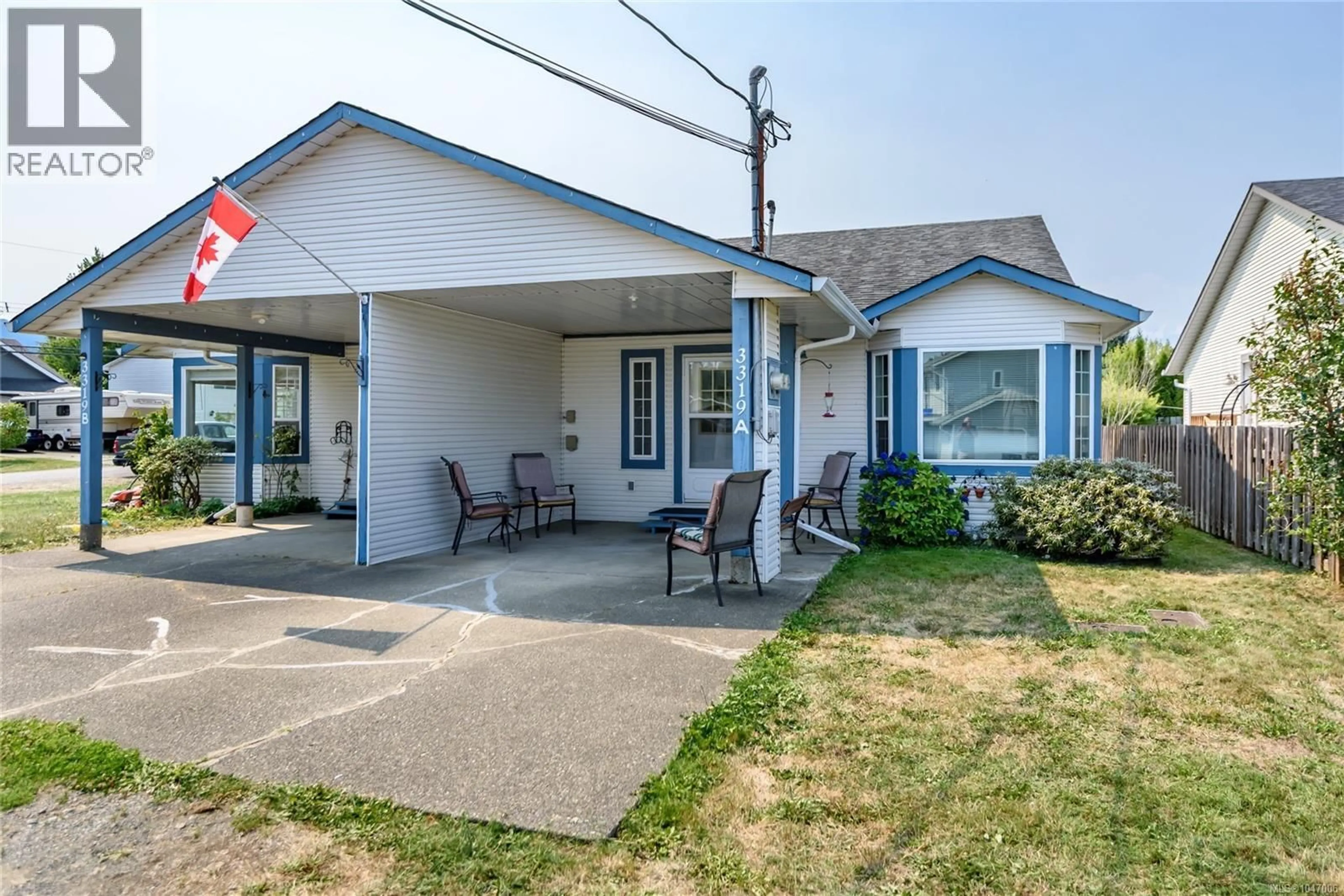 Patio, street for A - 3319 SEVENTH STREET, Cumberland British Columbia V0R1S0