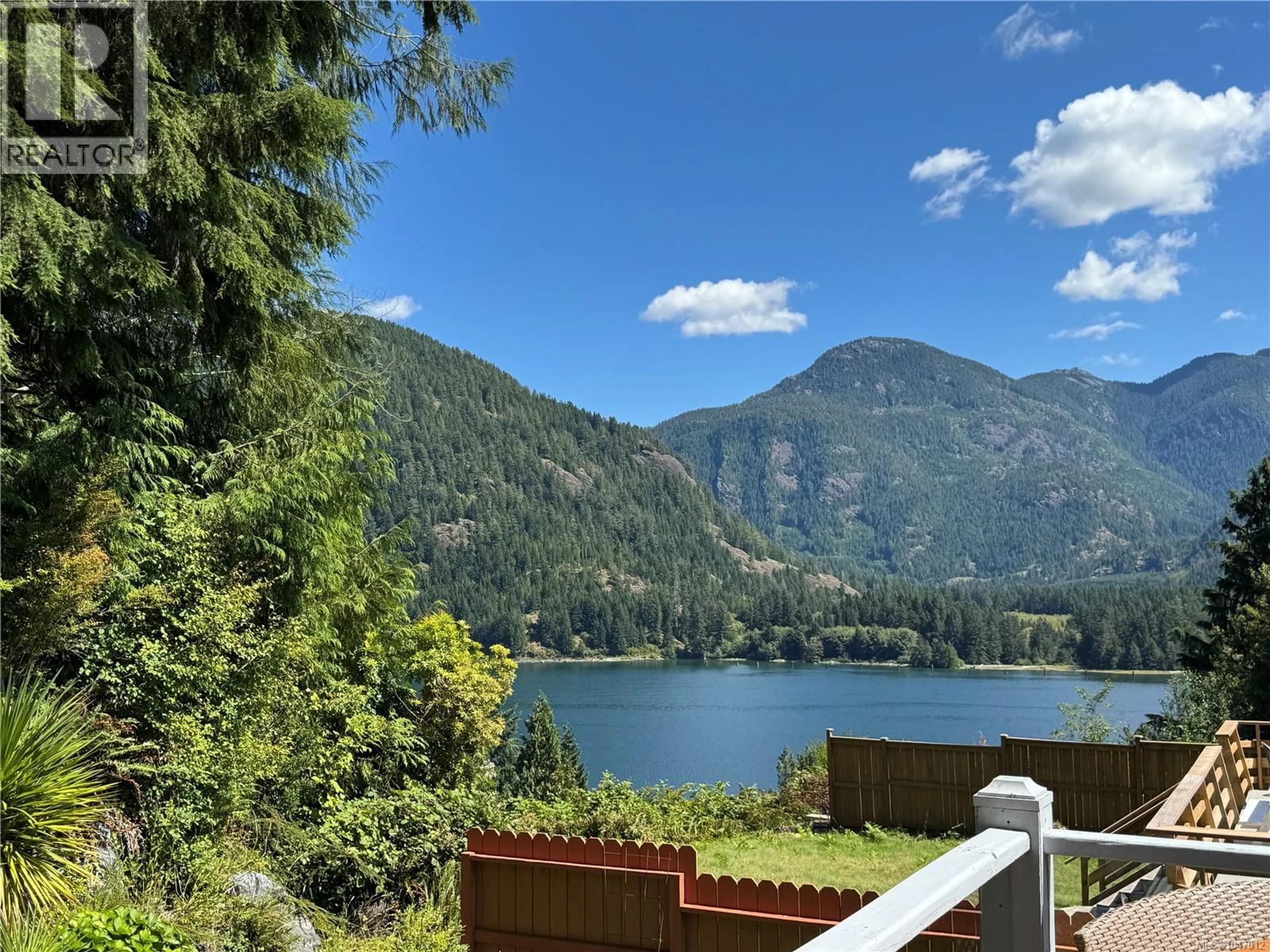 A pic from outside/outdoor area/front of a property/back of a property/a pic from drone, water/lake/river/ocean view for 929 PRINCESS VICTORIA VIEW, Tahsis British Columbia V0P1X0